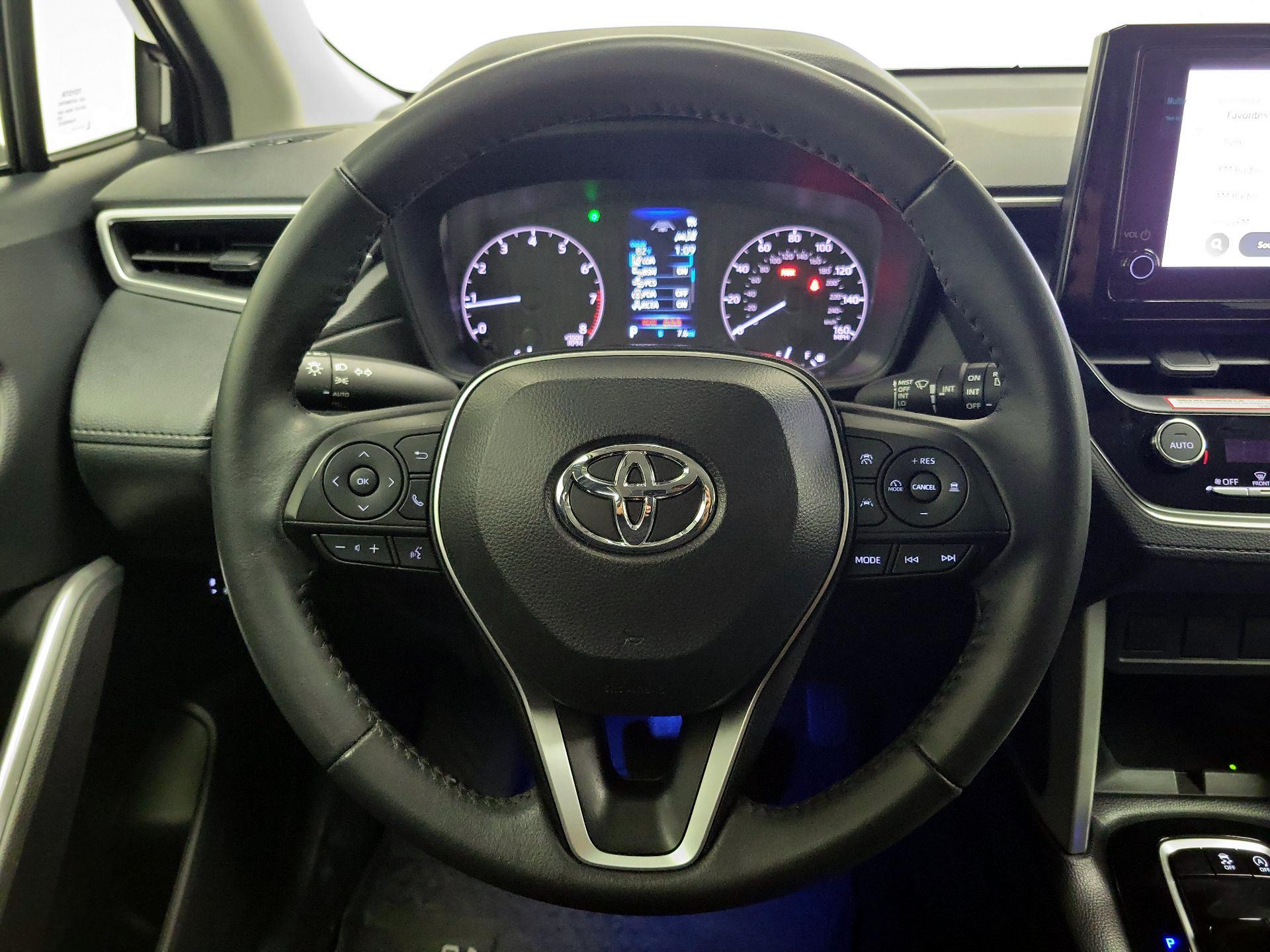 Thumbnail: 2024 Toyota Corolla Cross - 10