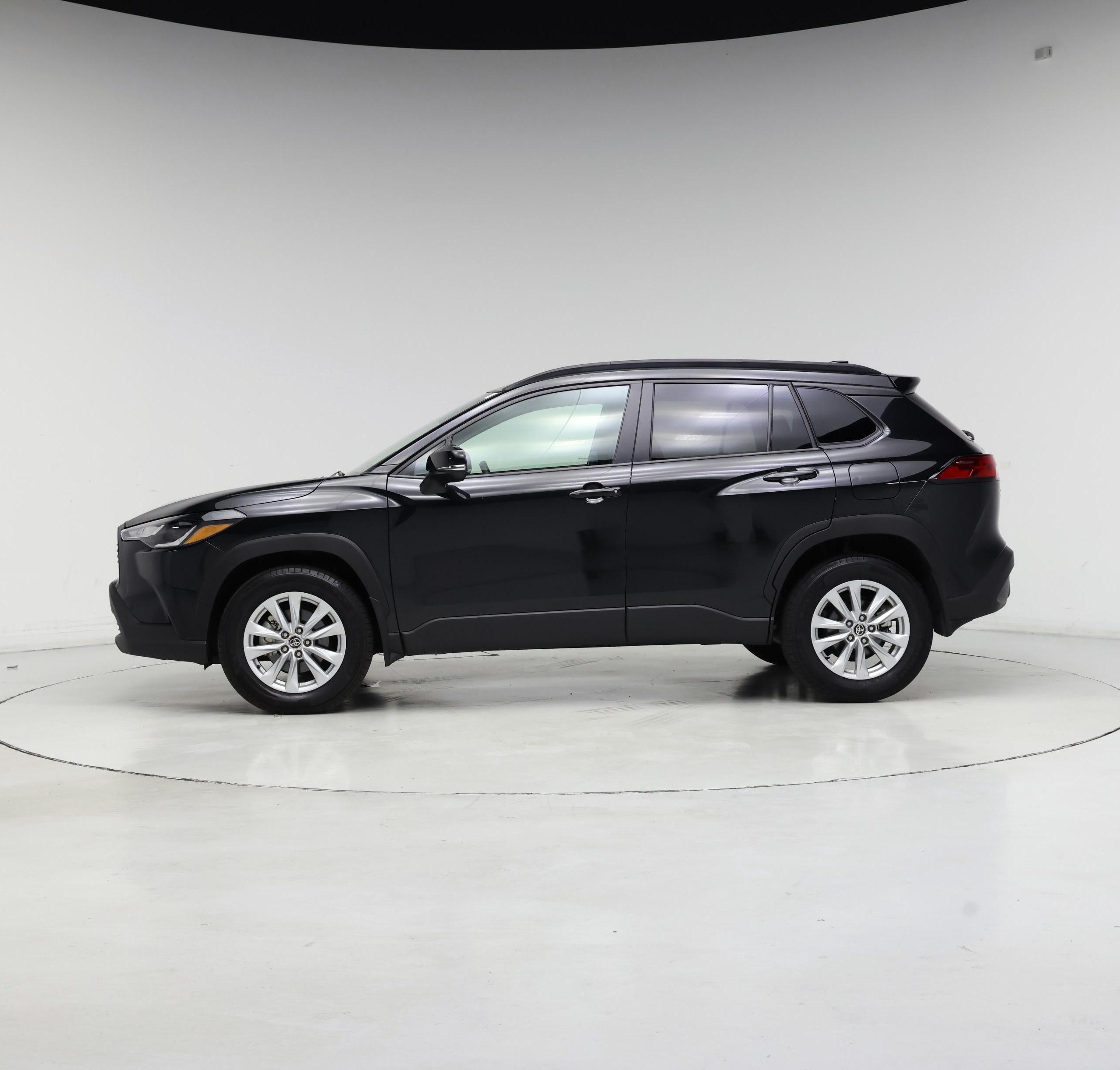 Thumbnail: 2024 Toyota Corolla Cross - 3