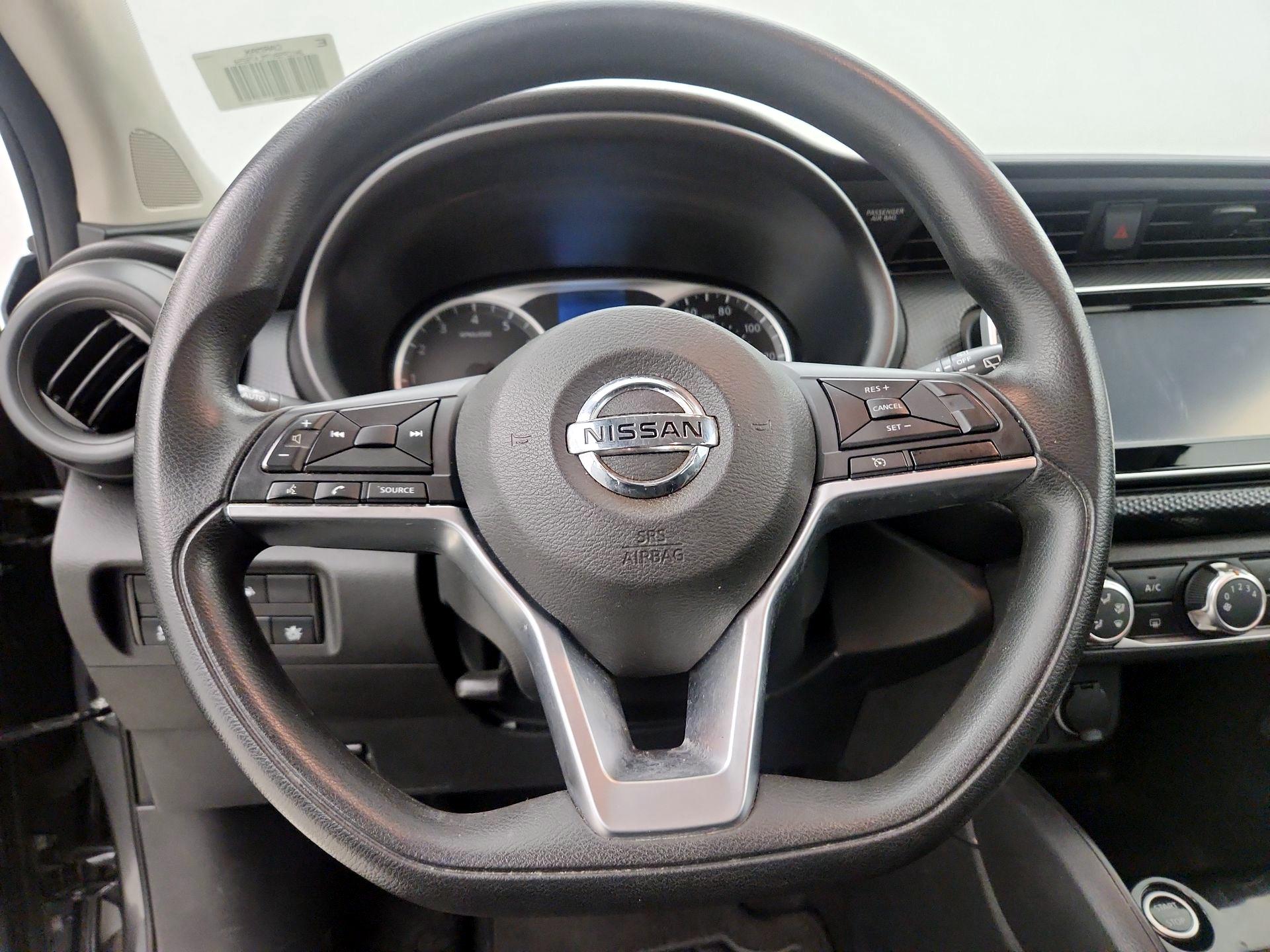 Thumbnail: 2021 Nissan Kicks - 10