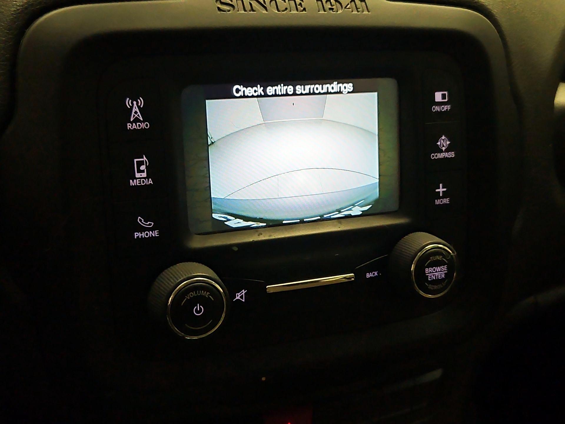 Thumbnail: 2015 Jeep Renegade - 14