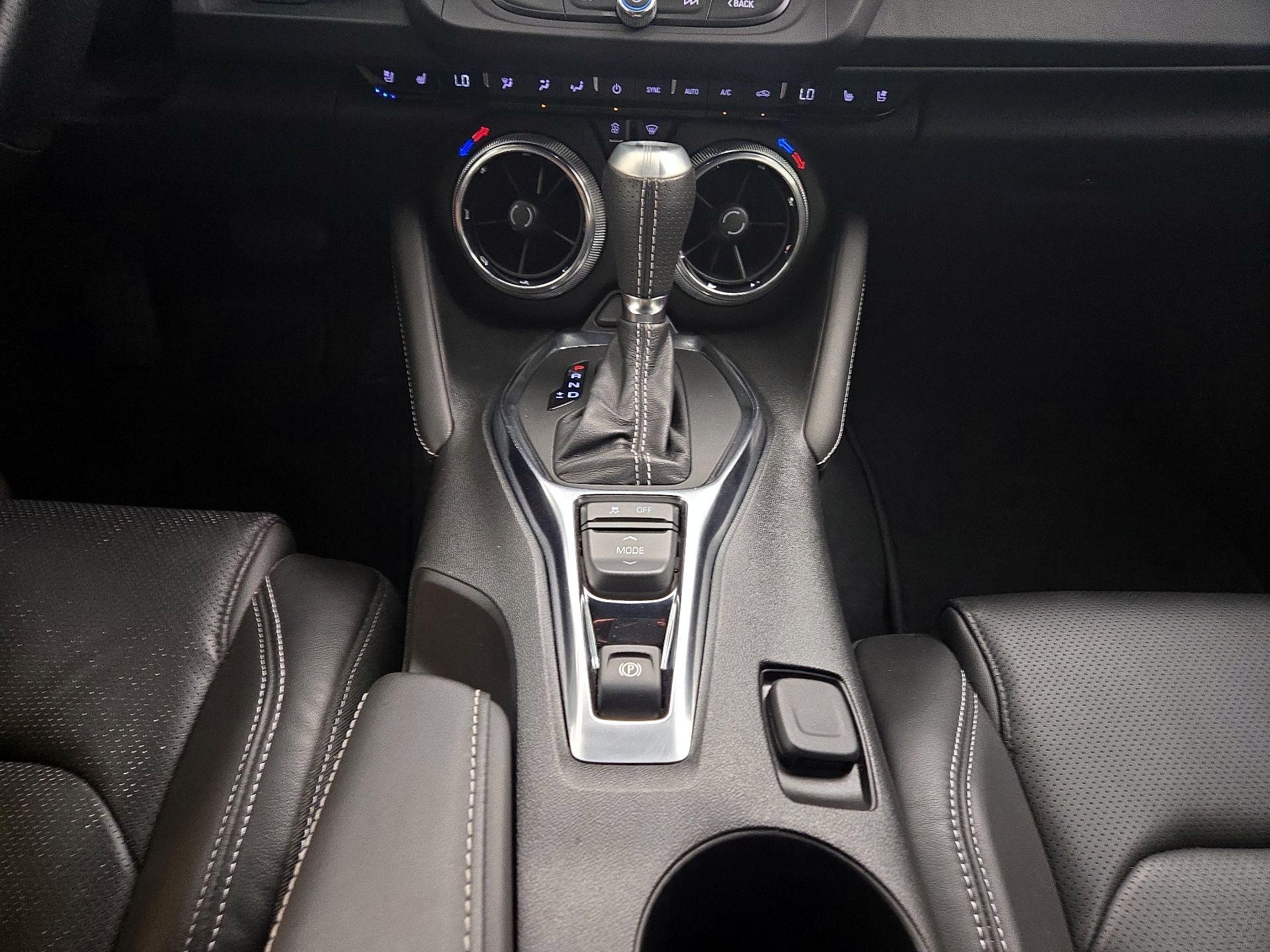 Thumbnail: 2022 Chevrolet Camaro - 17