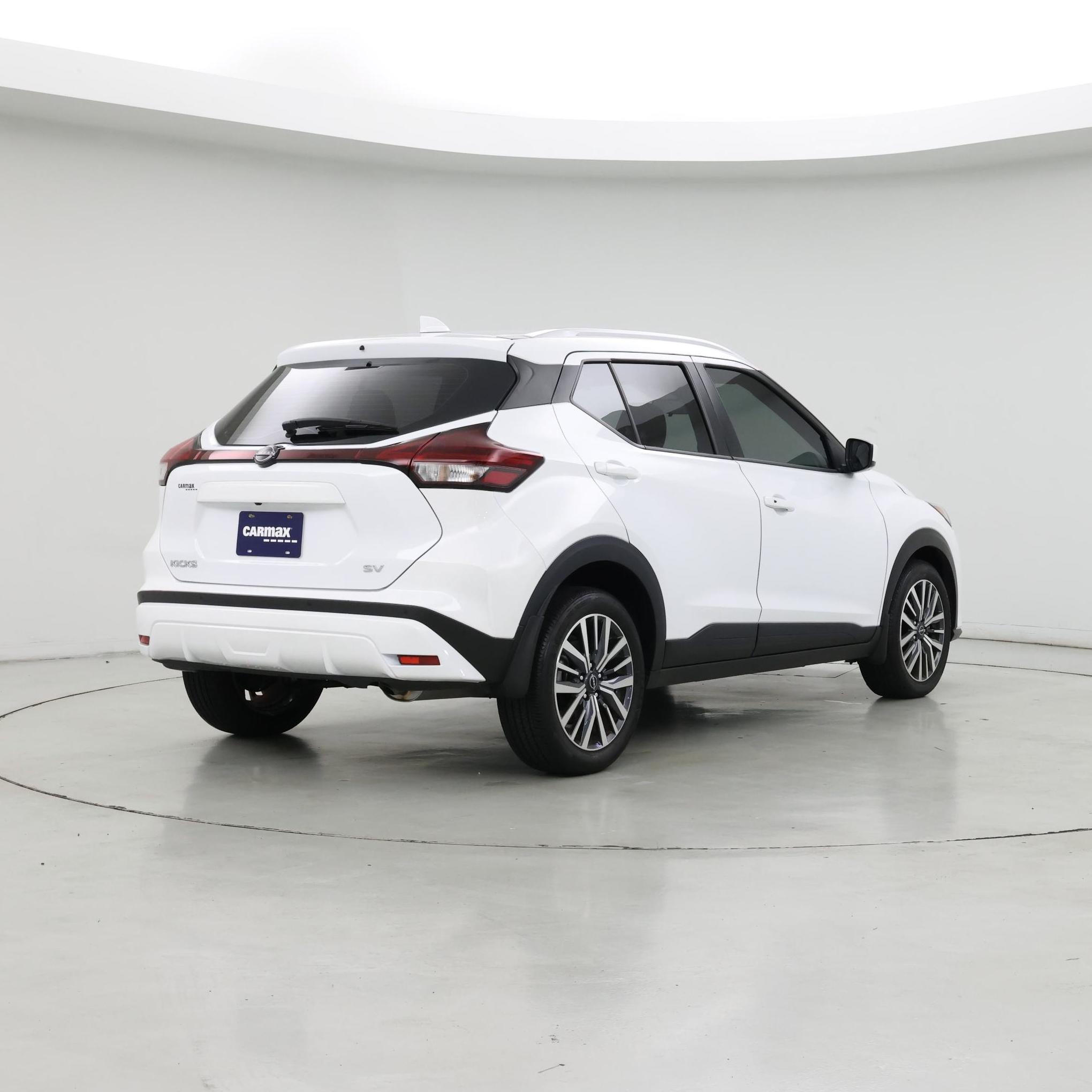 Thumbnail: 2024 Nissan Kicks - 8
