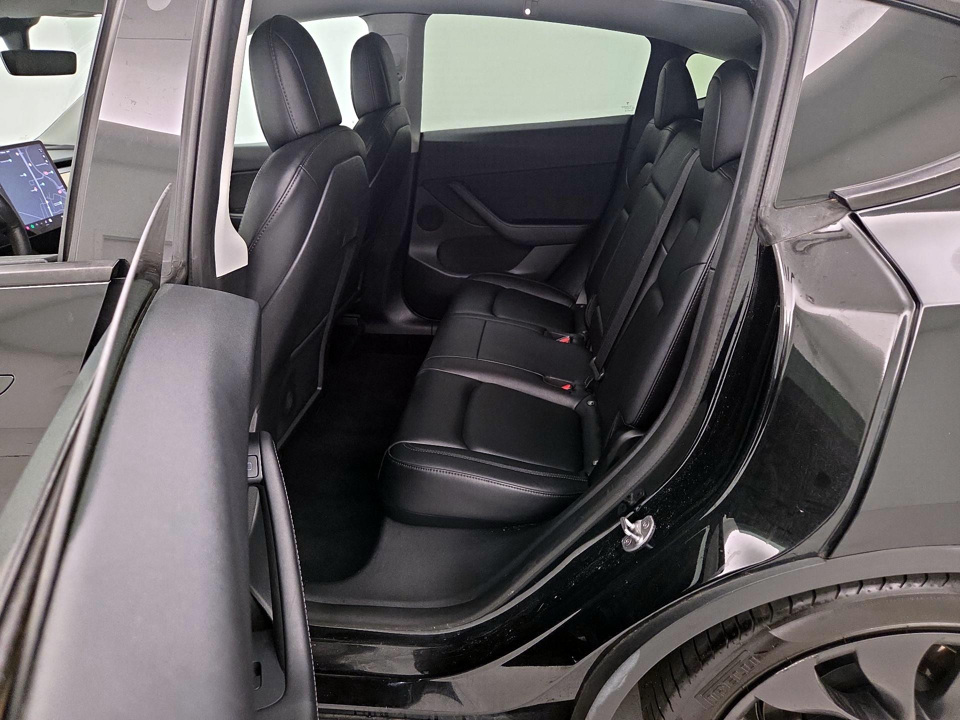 Thumbnail: 2021 Tesla Model Y - 18