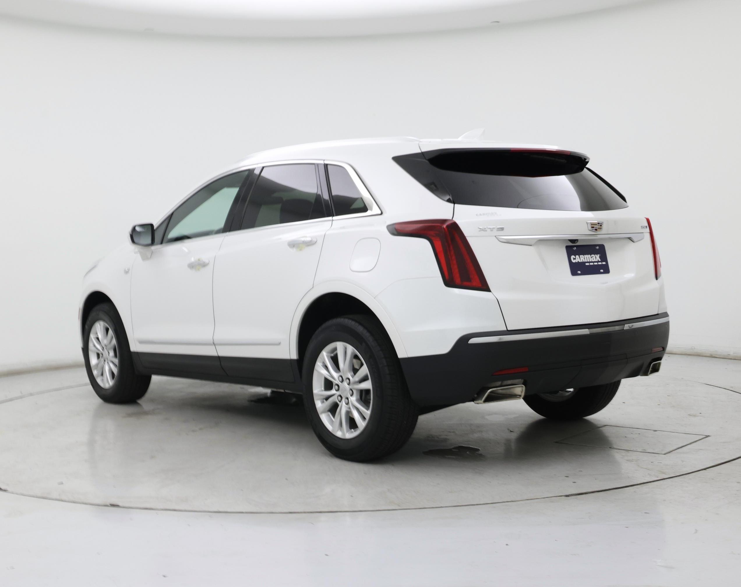 Thumbnail: 2021 Cadillac XT5 - 2