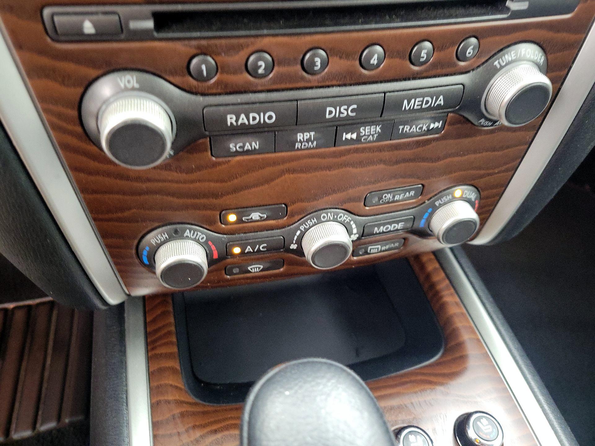 Thumbnail: 2018 Nissan Pathfinder - 17