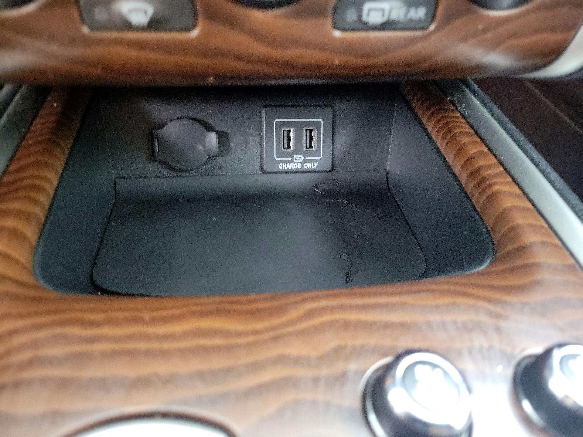 Thumbnail: 2018 Nissan Pathfinder - 19