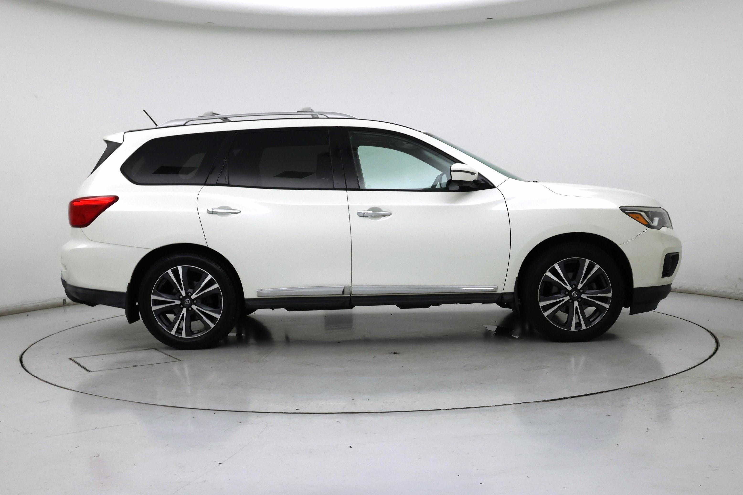 Thumbnail: 2018 Nissan Pathfinder - 7