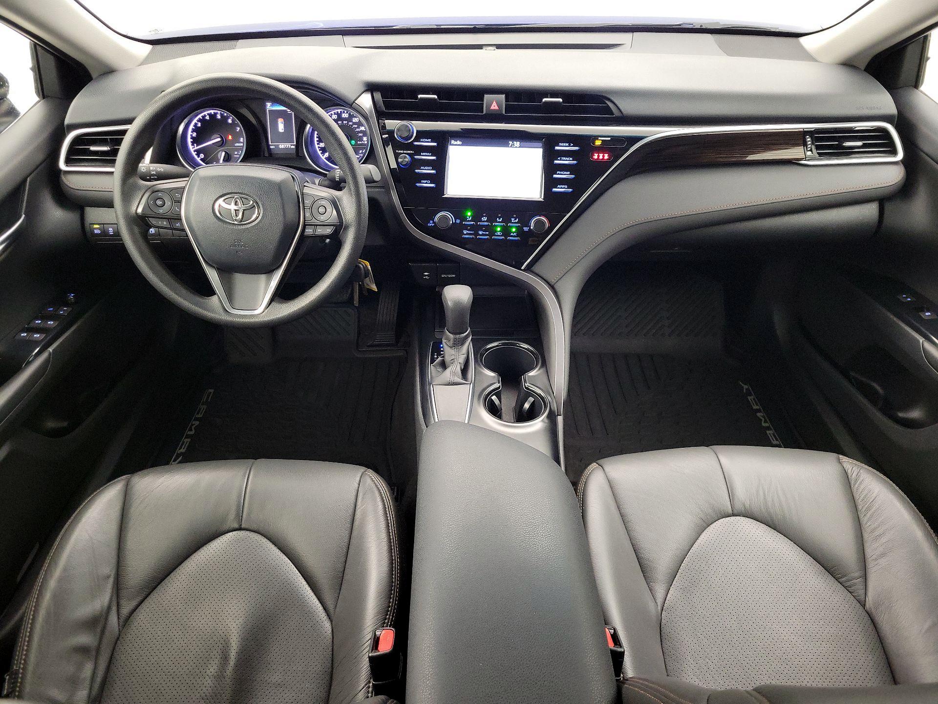 Thumbnail: 2018 Toyota Camry - 9