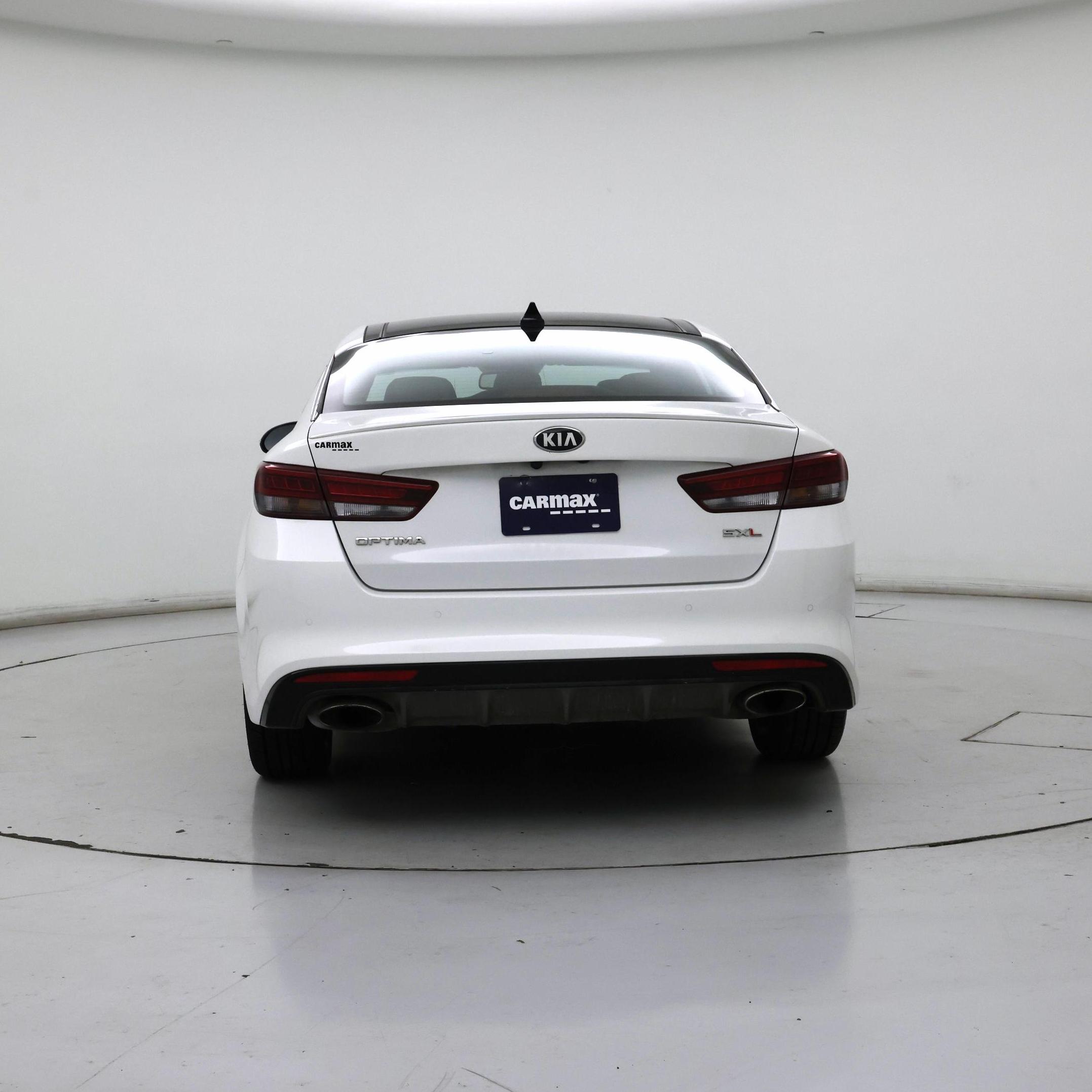 Thumbnail: 2016 Kia Optima - 6