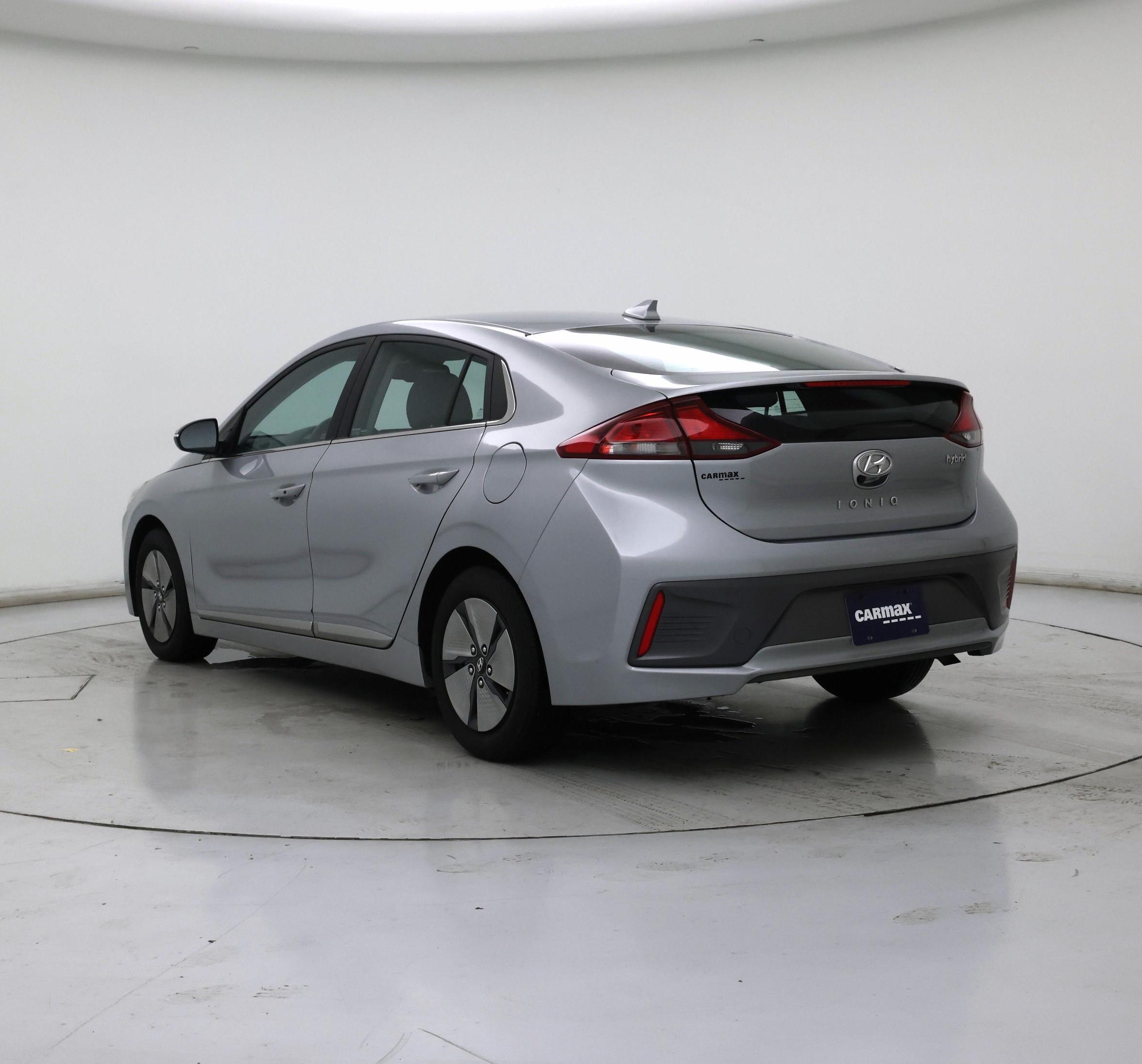 Thumbnail: 2022 Hyundai Ioniq - 2