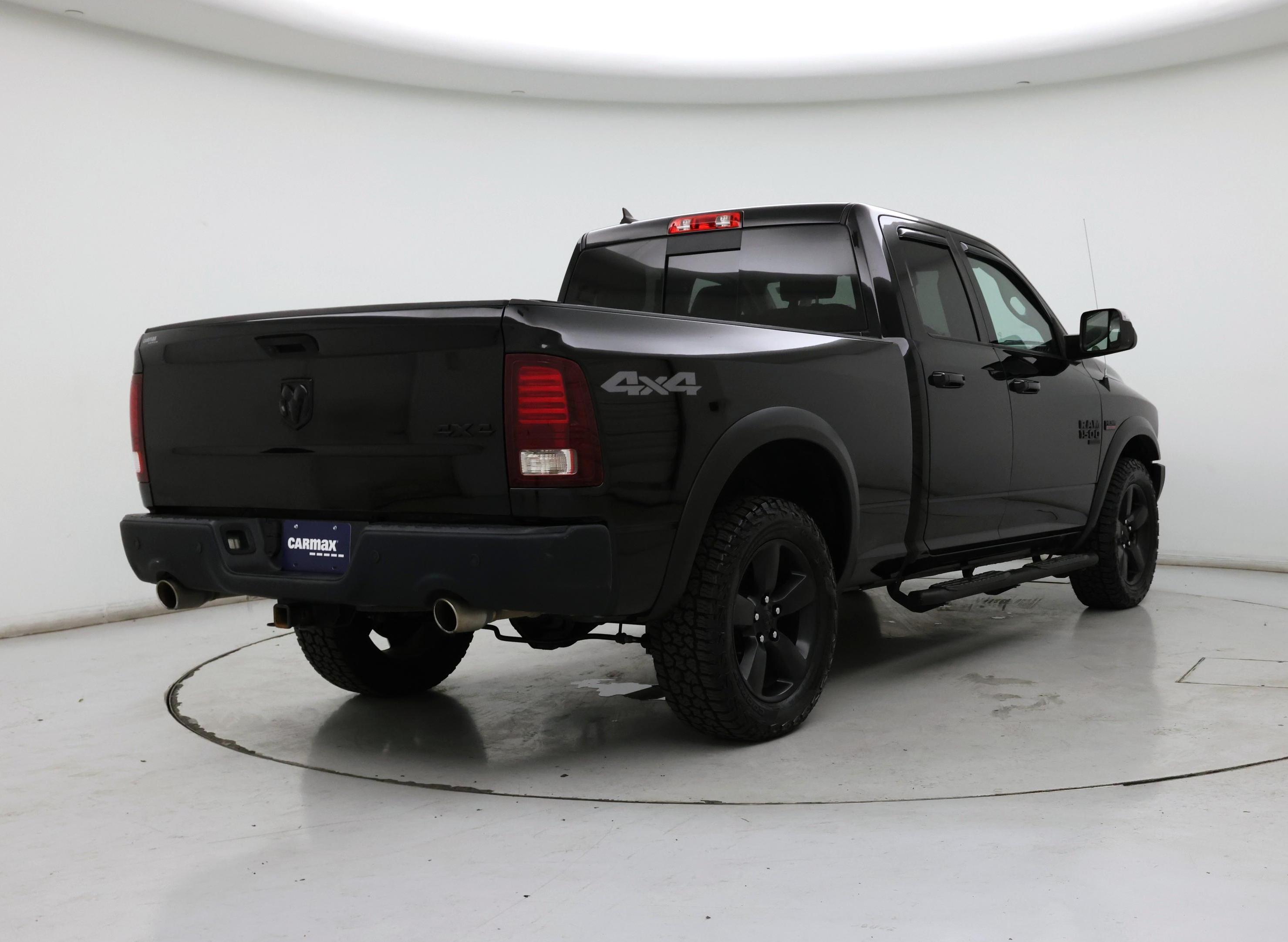 Thumbnail: 2019 RAM 1500 Classic - 8