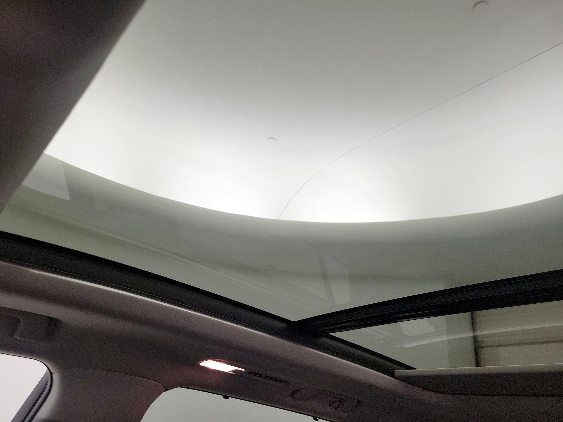 Thumbnail: 2020 Toyota Highlander - 20