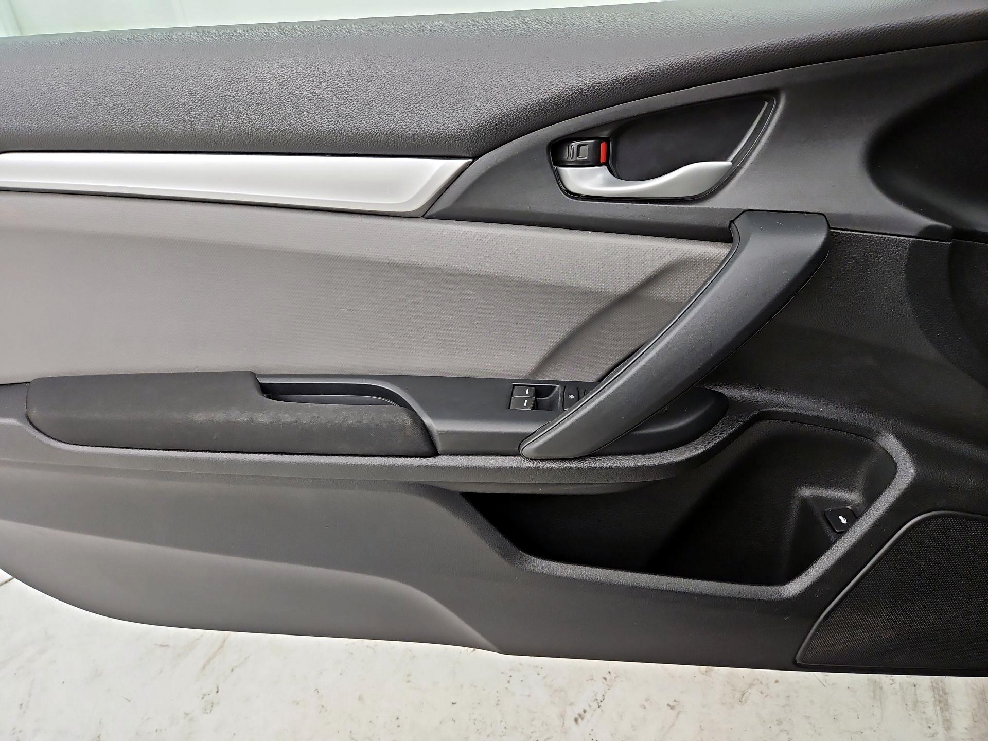 Thumbnail: 2018 Honda Civic - 12