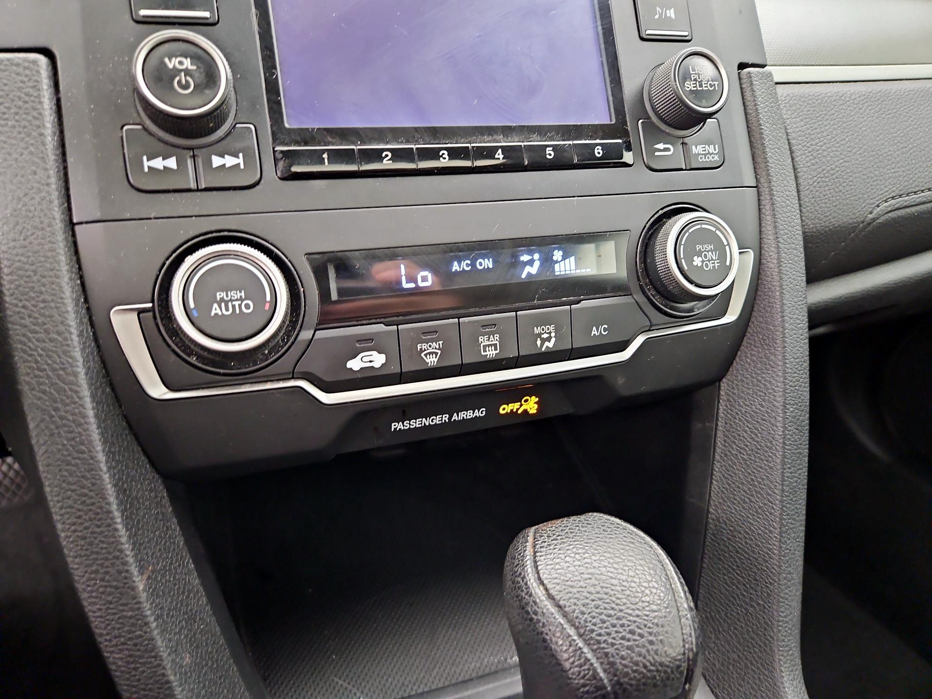 Thumbnail: 2018 Honda Civic - 16
