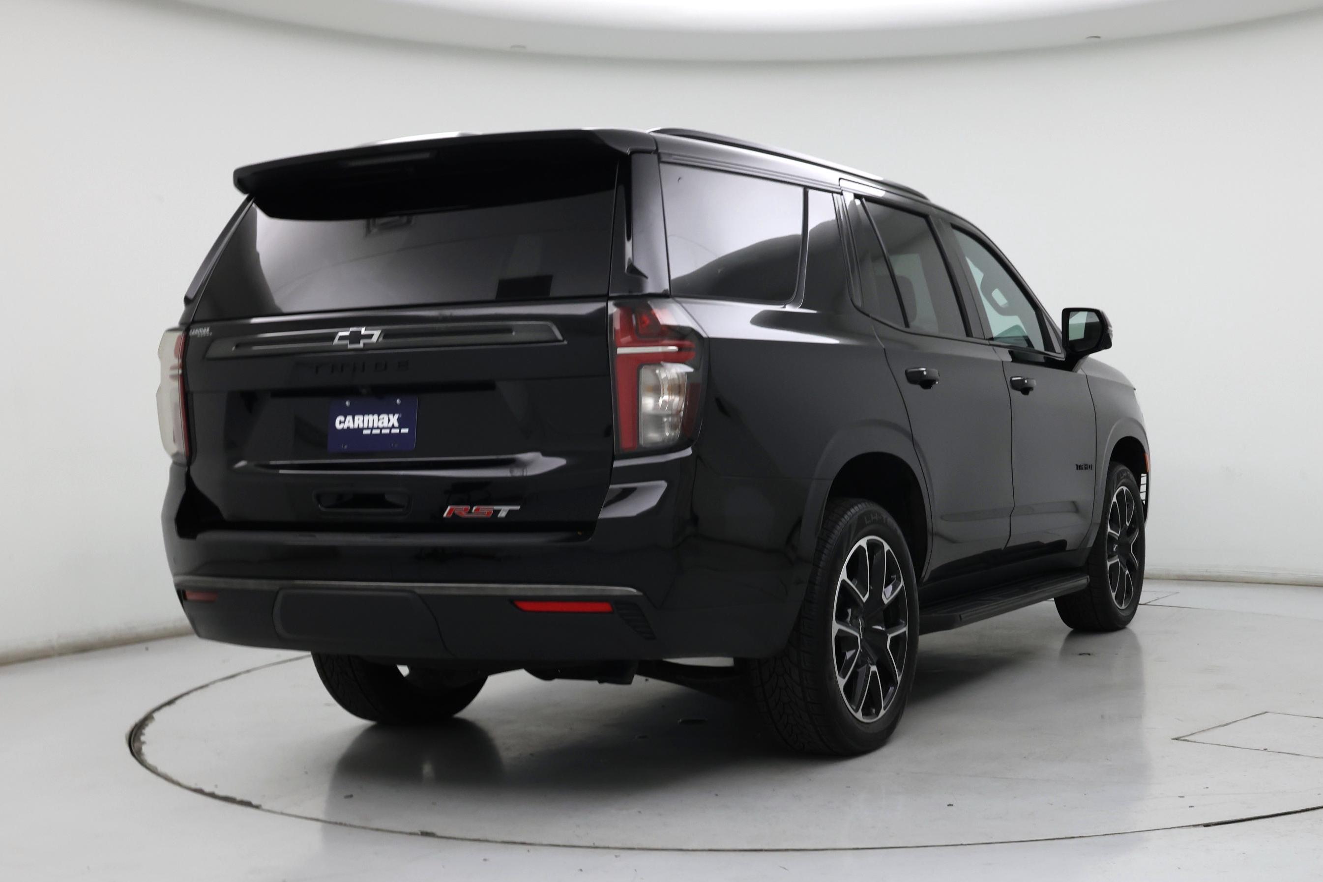 Thumbnail: 2022 Chevrolet Tahoe - 8