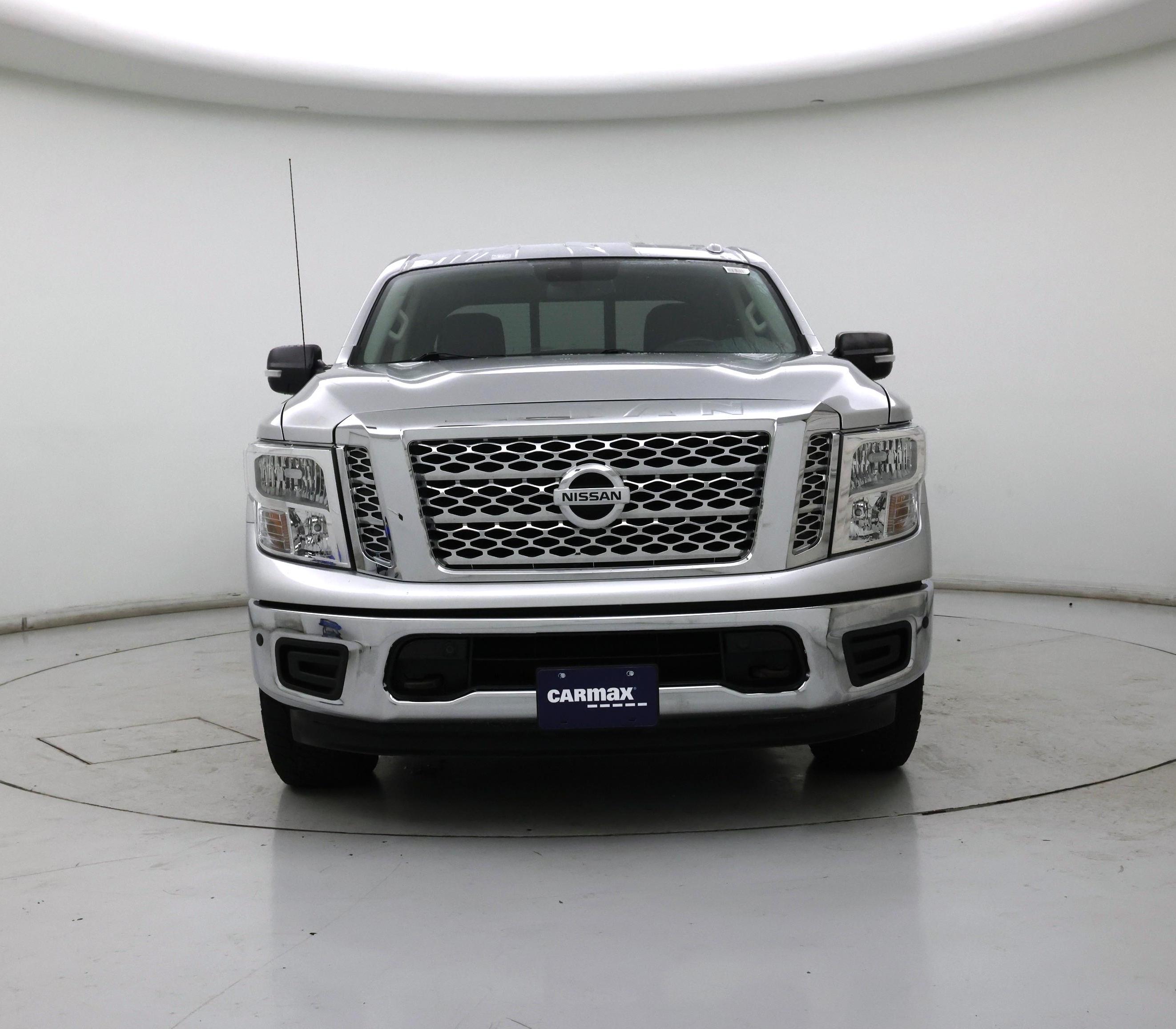 Thumbnail: 2018 Nissan Titan - 5