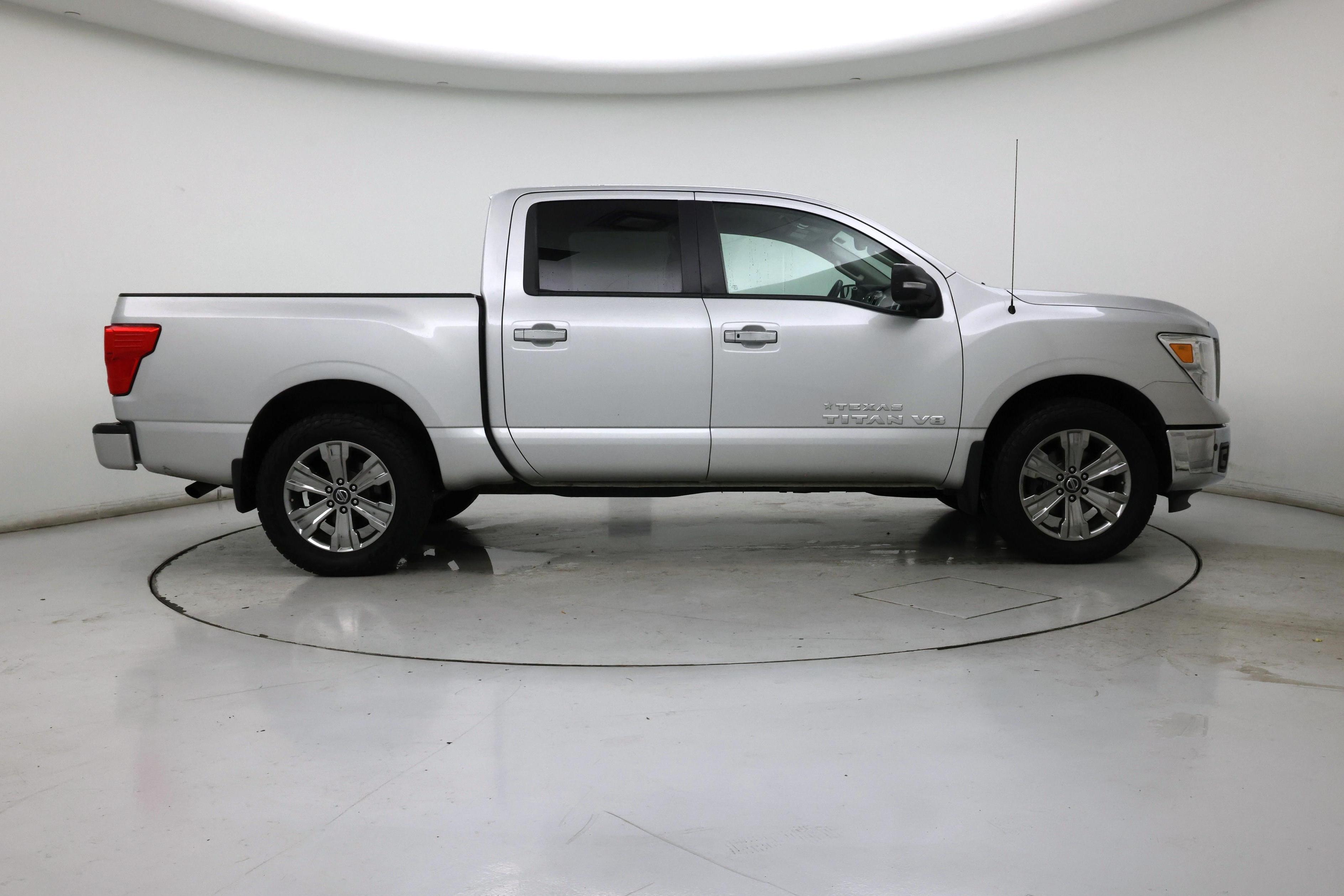 Thumbnail: 2018 Nissan Titan - 7
