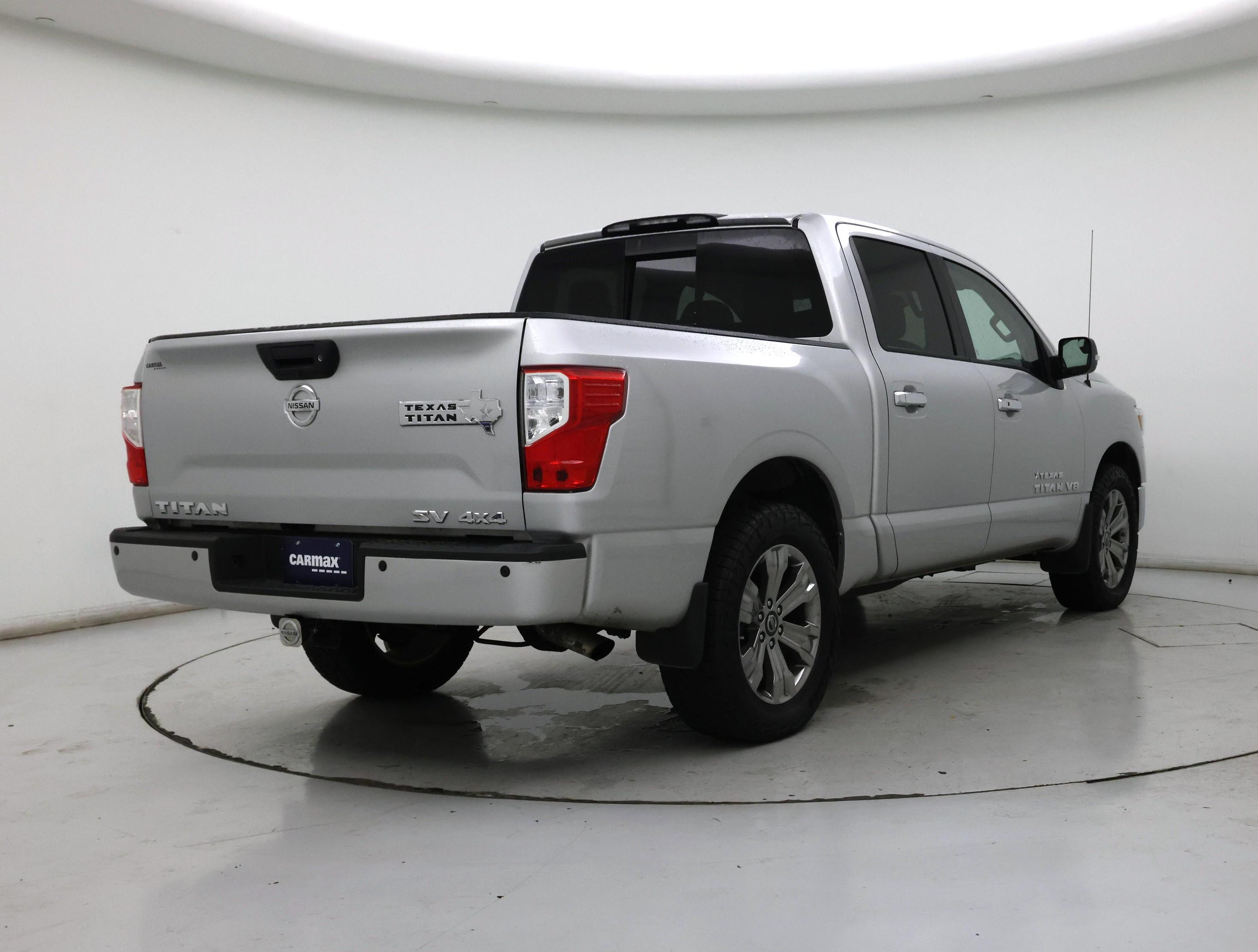 Thumbnail: 2018 Nissan Titan - 8