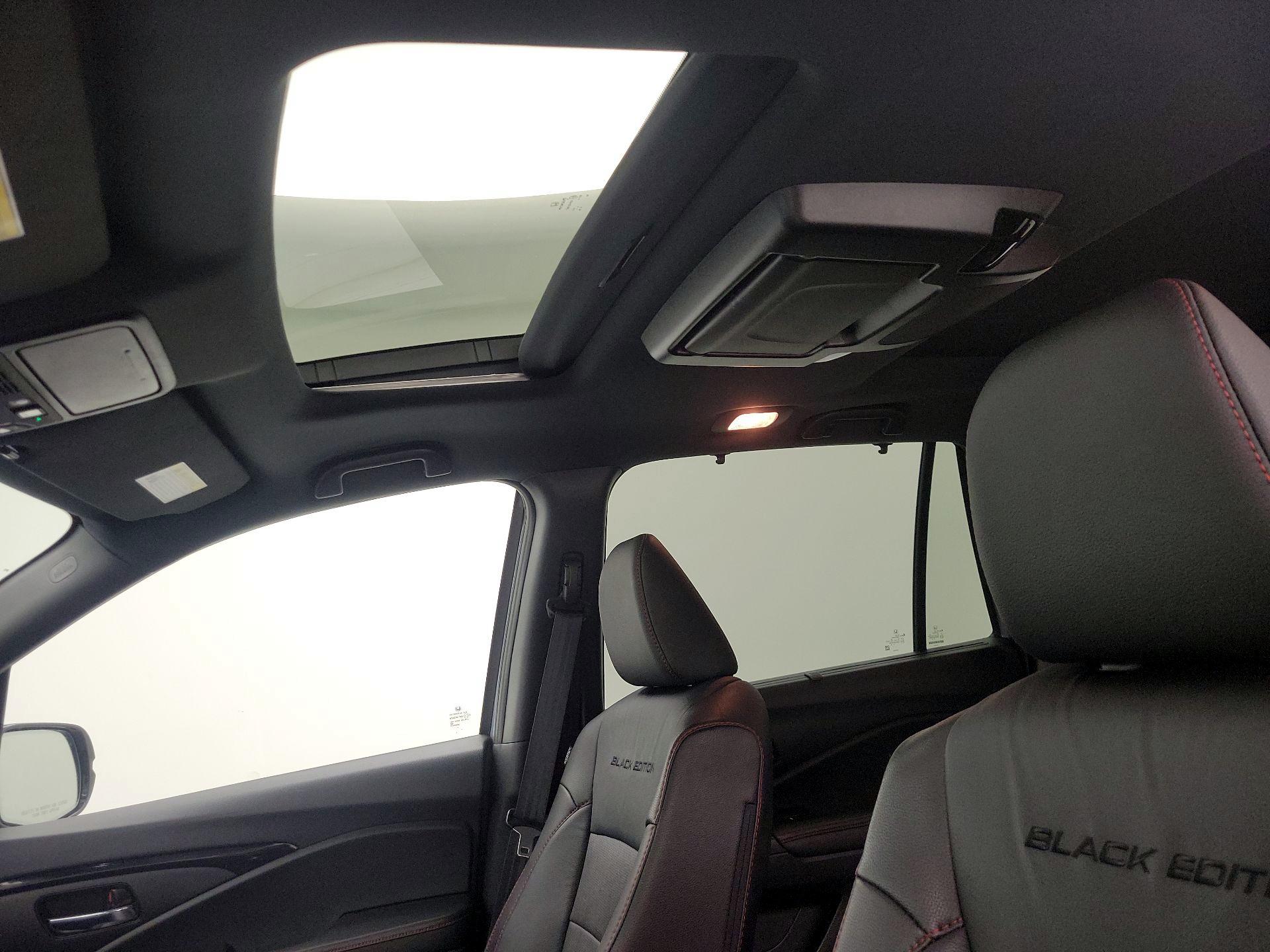 Thumbnail: 2022 Honda Pilot - 20