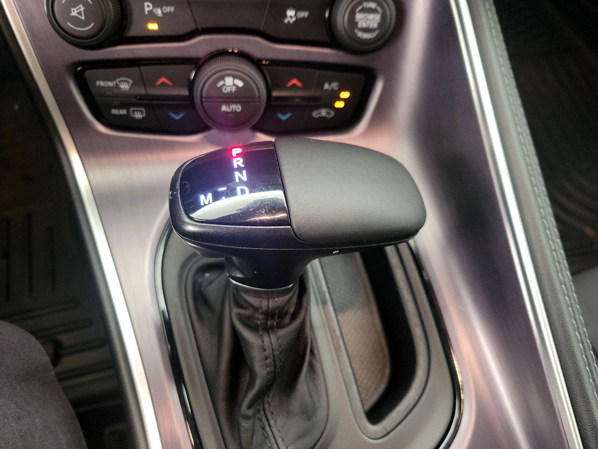 Thumbnail: 2016 Dodge Challenger - 18