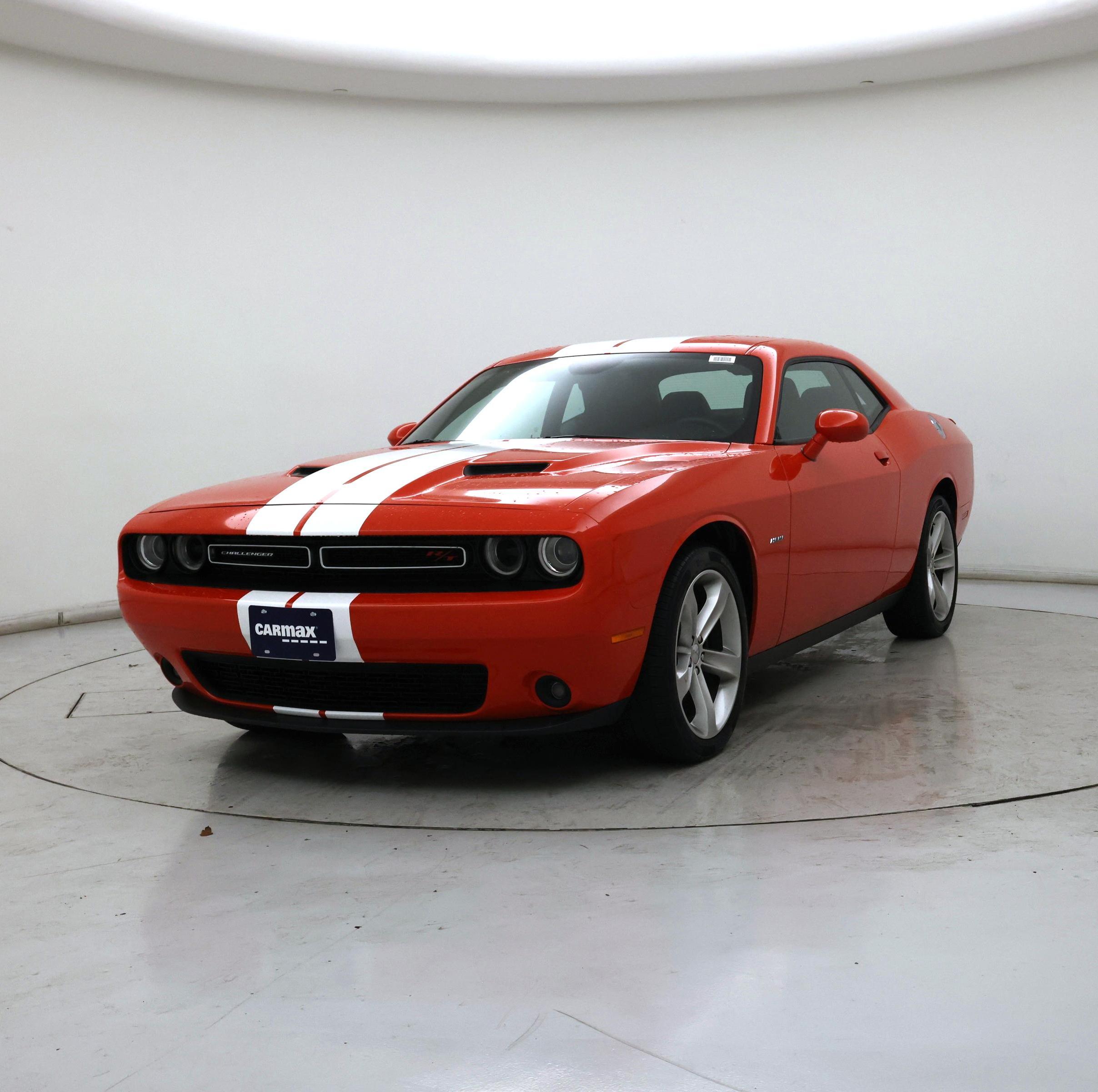 Thumbnail: 2016 Dodge Challenger - 4