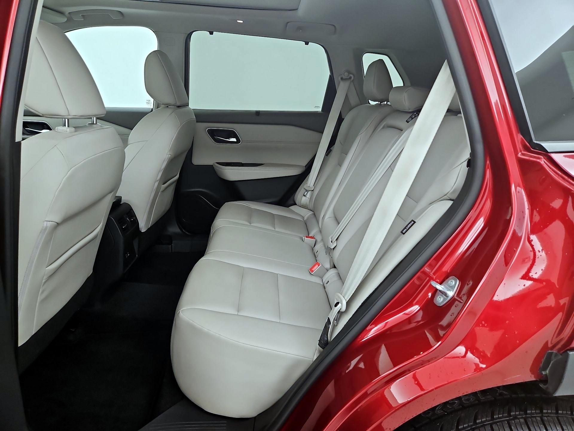 Thumbnail: 2021 Nissan Rogue - 20