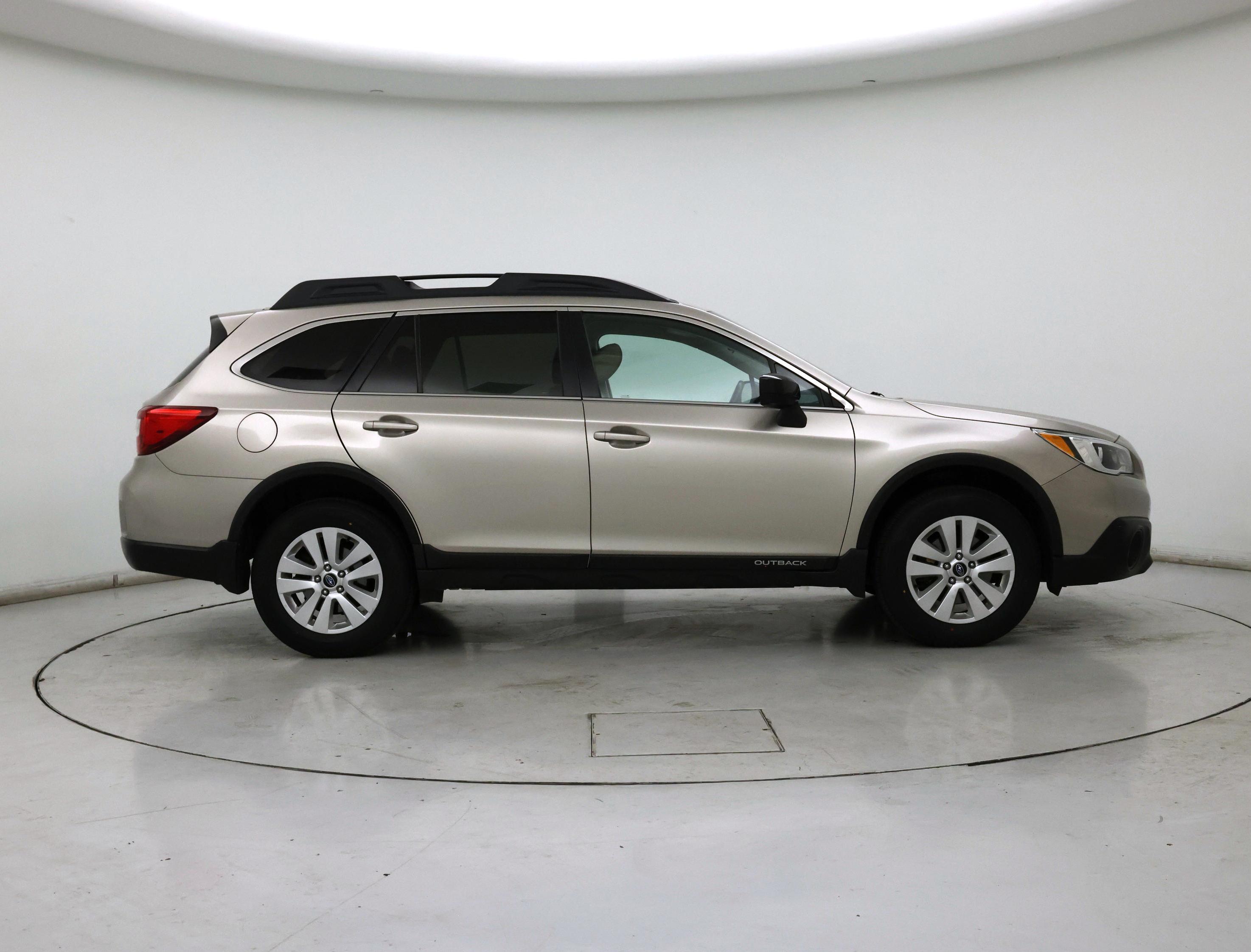 Thumbnail: 2015 Subaru Outback - 7