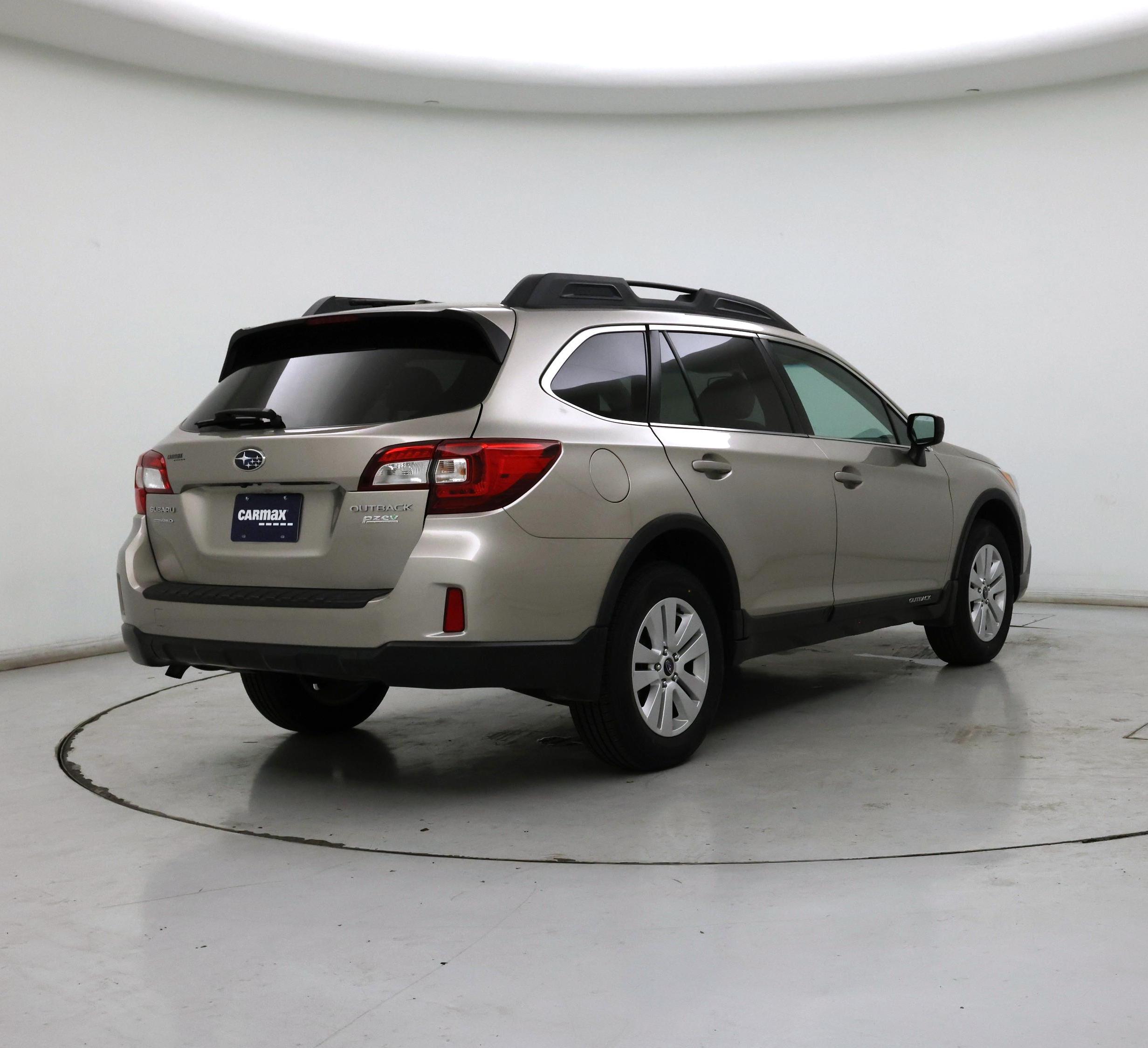Thumbnail: 2015 Subaru Outback - 8
