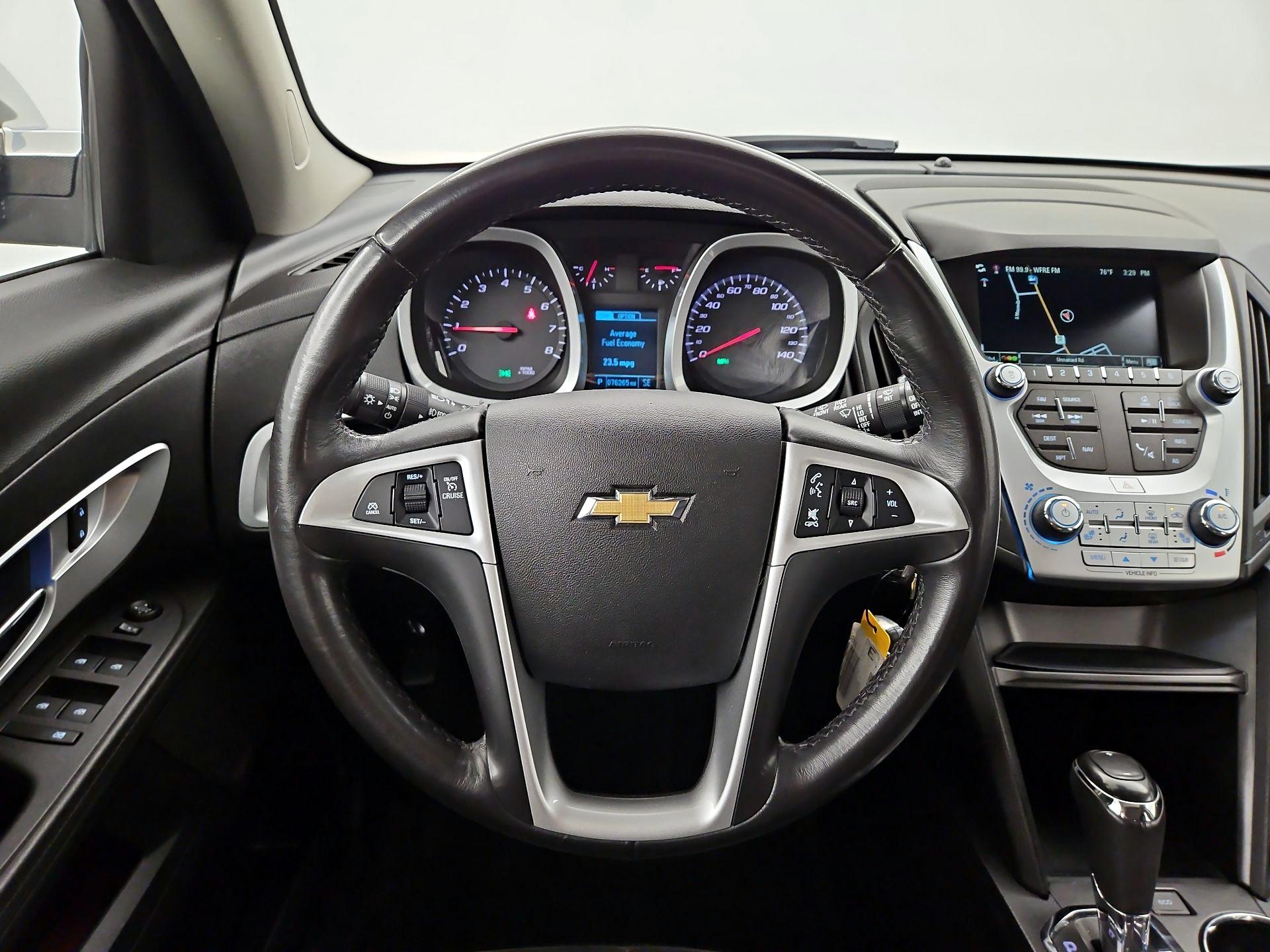 Thumbnail: 2017 Chevrolet Equinox - 10
