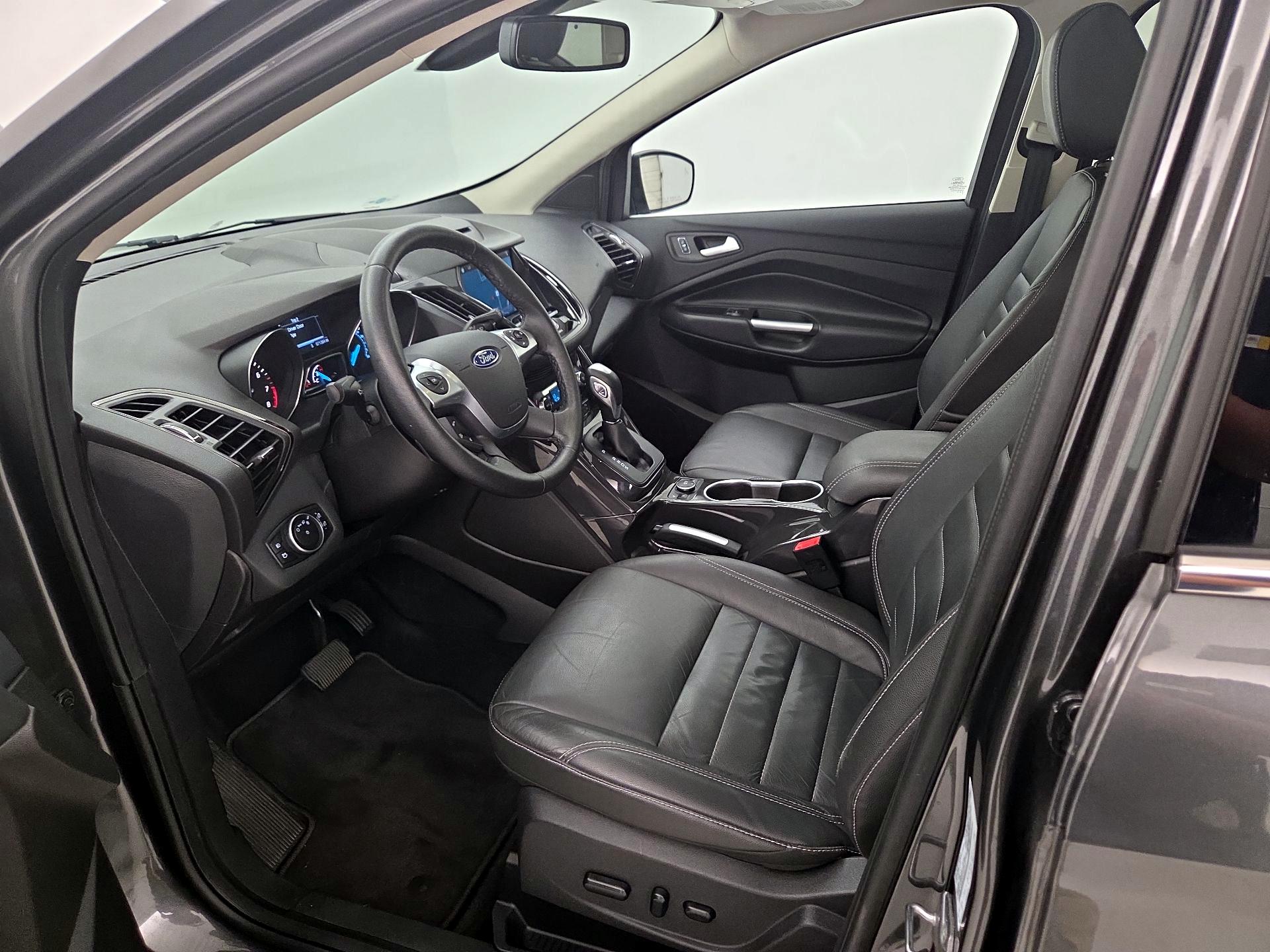 Thumbnail: 2016 Ford Escape - 11