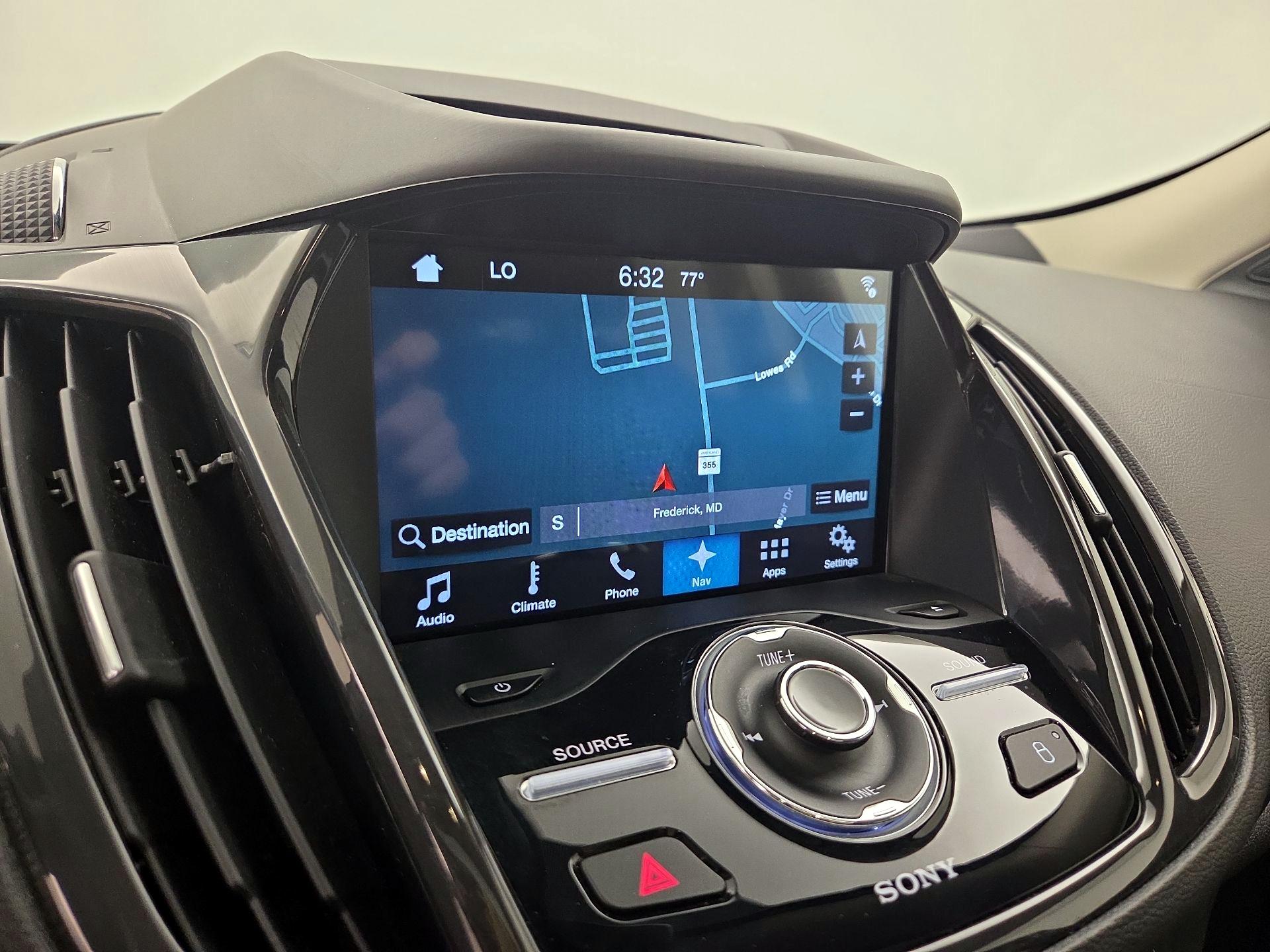 Thumbnail: 2016 Ford Escape - 14