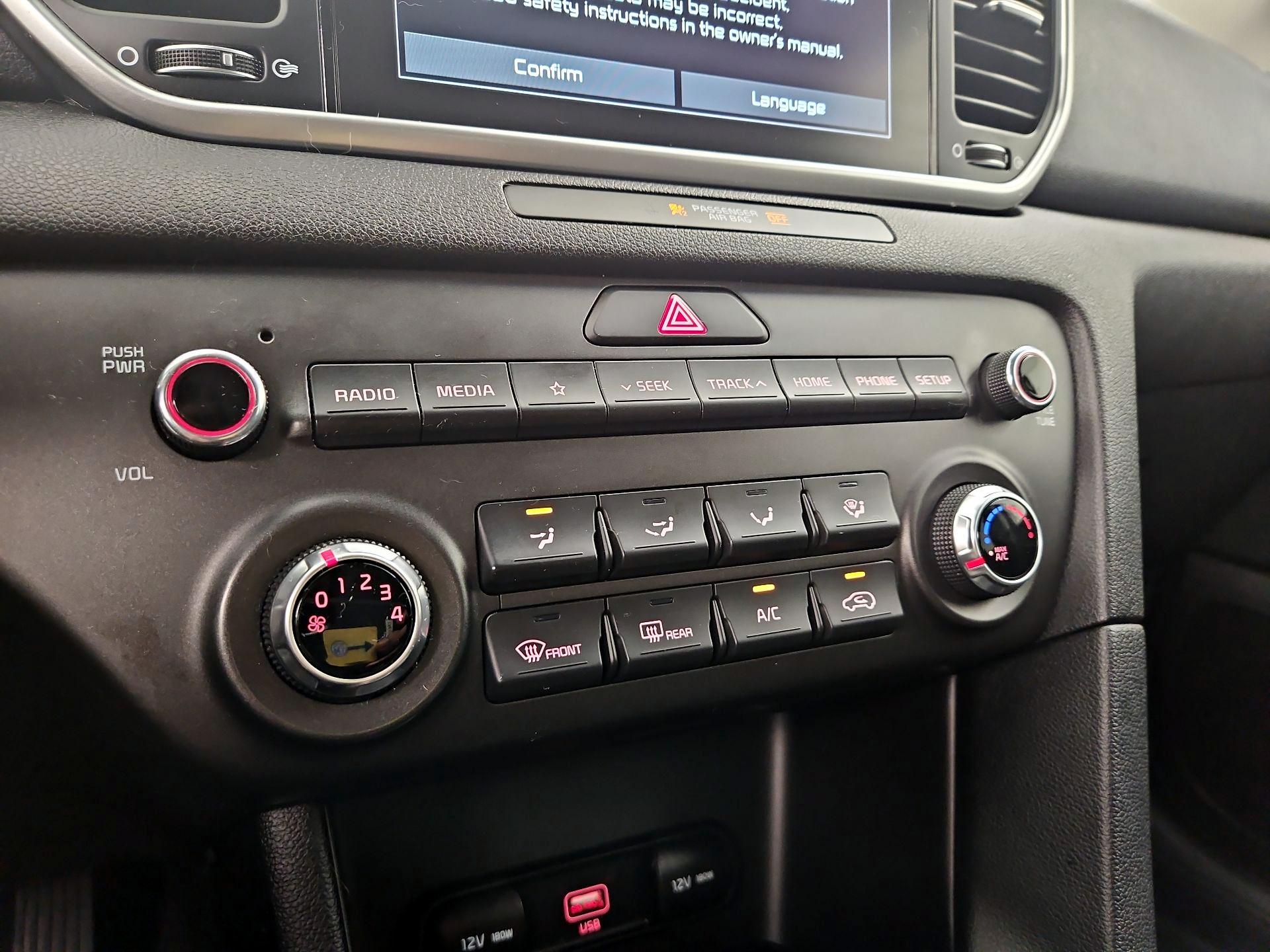 Thumbnail: 2020 Kia Sportage - 16