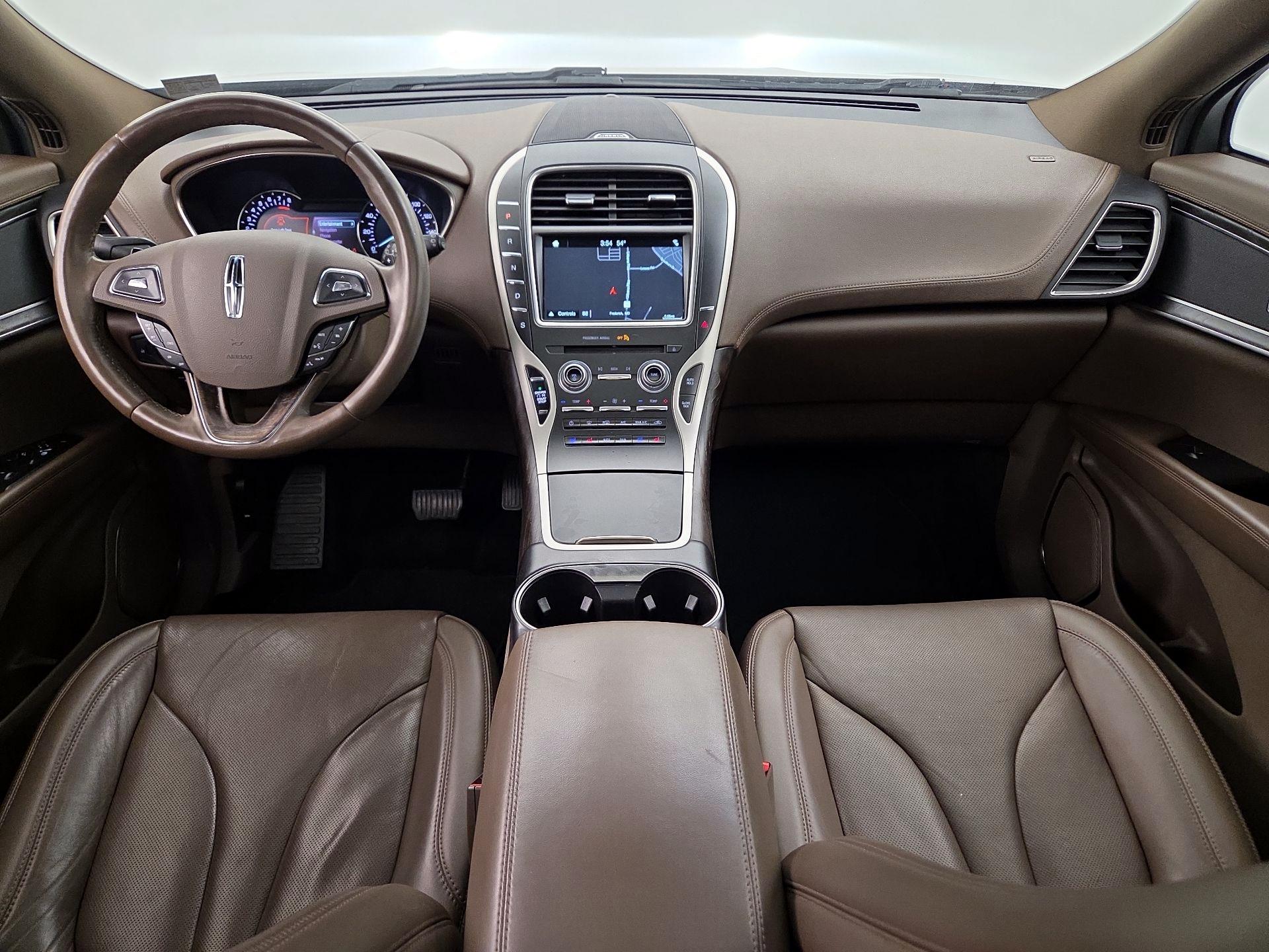 Thumbnail: 2017 Lincoln MKX - 9