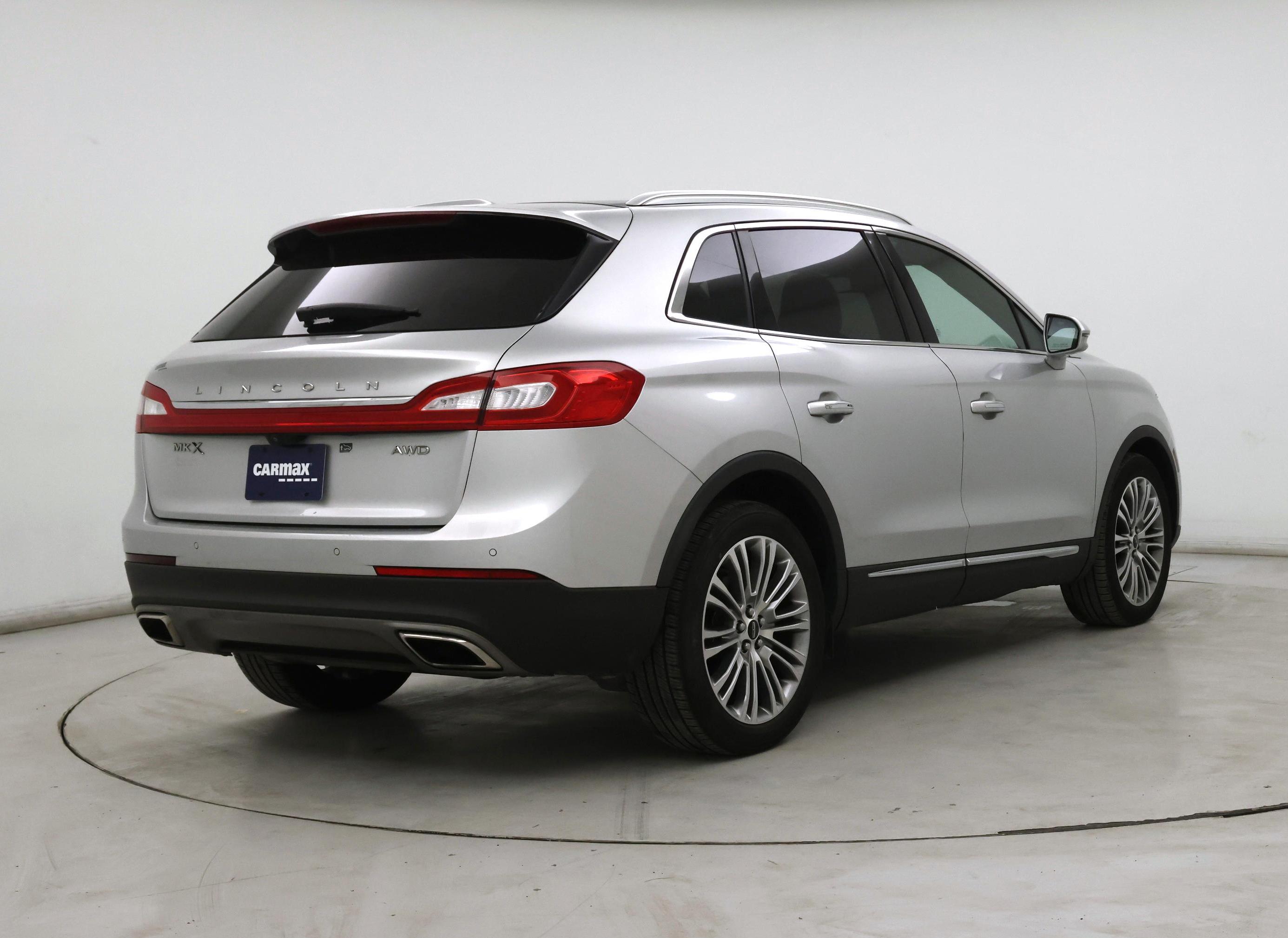 Thumbnail: 2017 Lincoln MKX - 8
