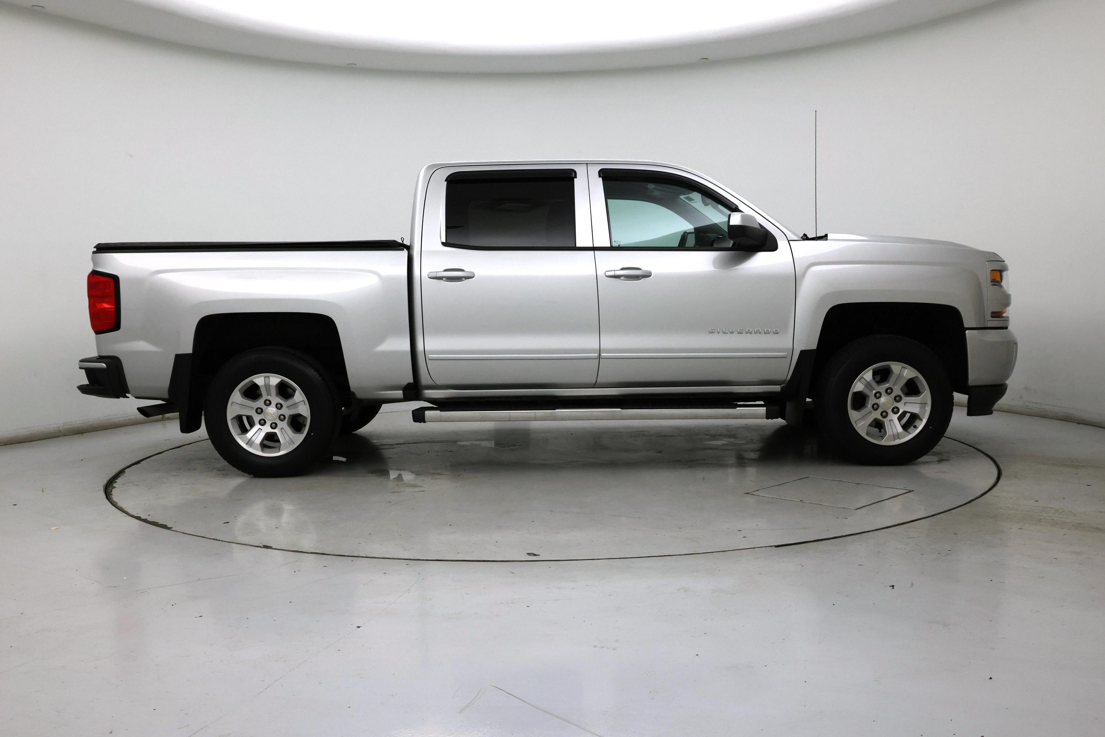 Thumbnail: 2018 Chevrolet Silverado 1500 - 7