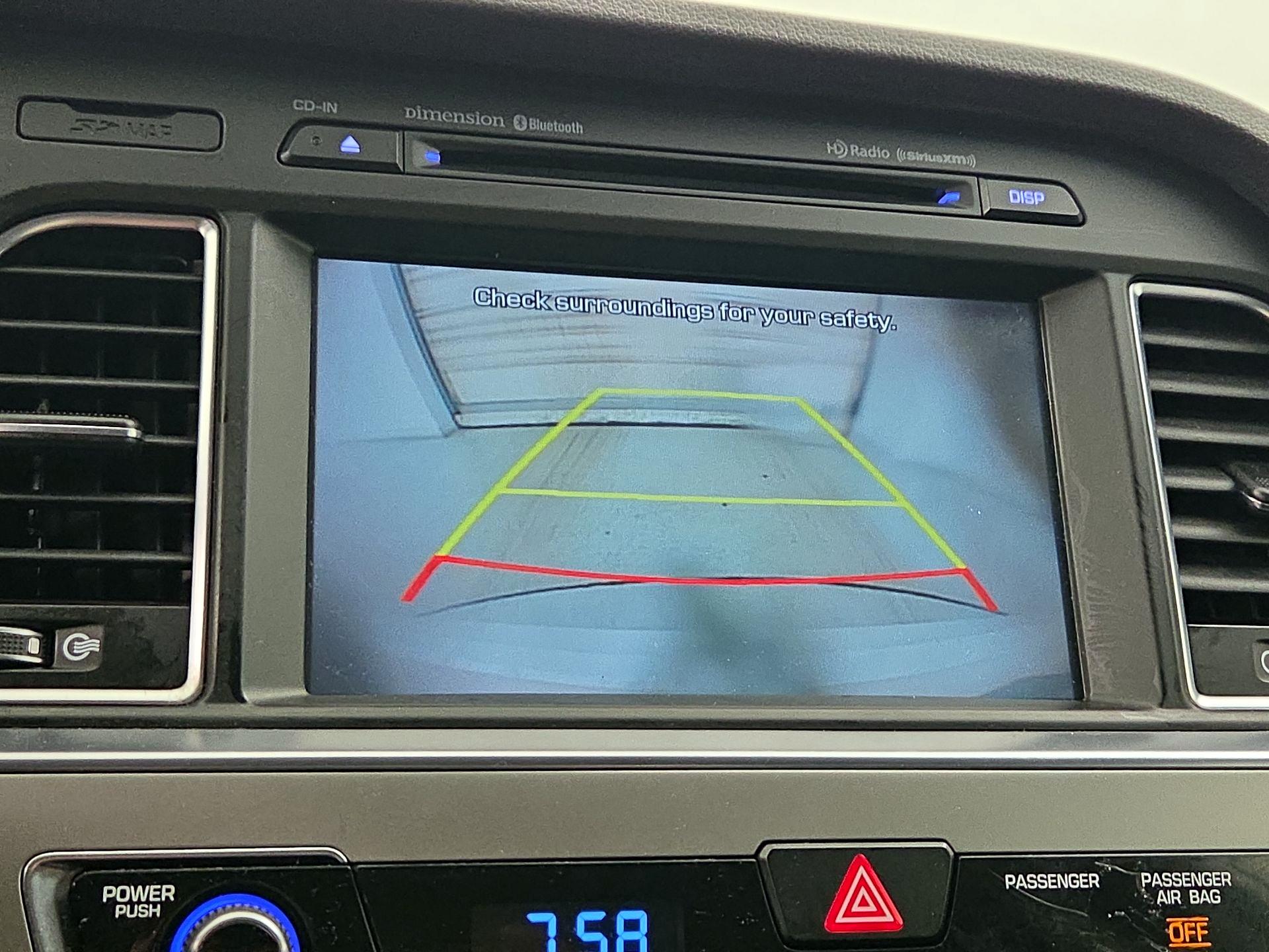 Thumbnail: 2015 Hyundai Sonata - 15