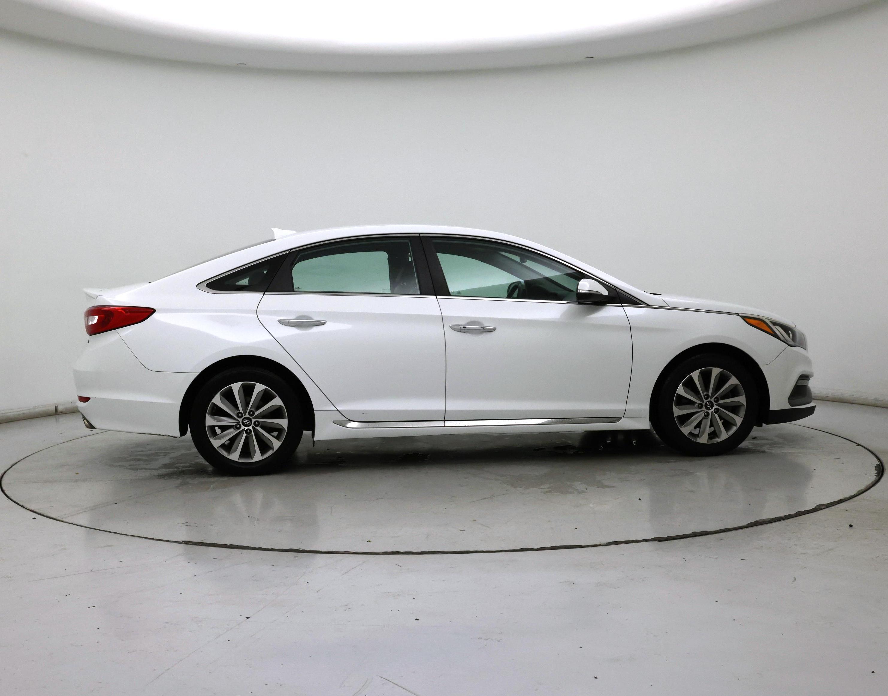 Thumbnail: 2015 Hyundai Sonata - 7