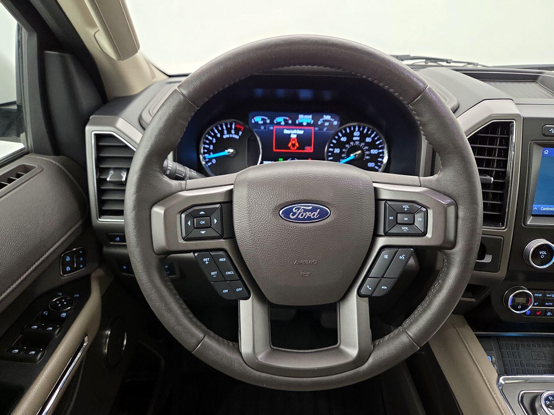 Thumbnail: 2020 Ford Expedition - 10