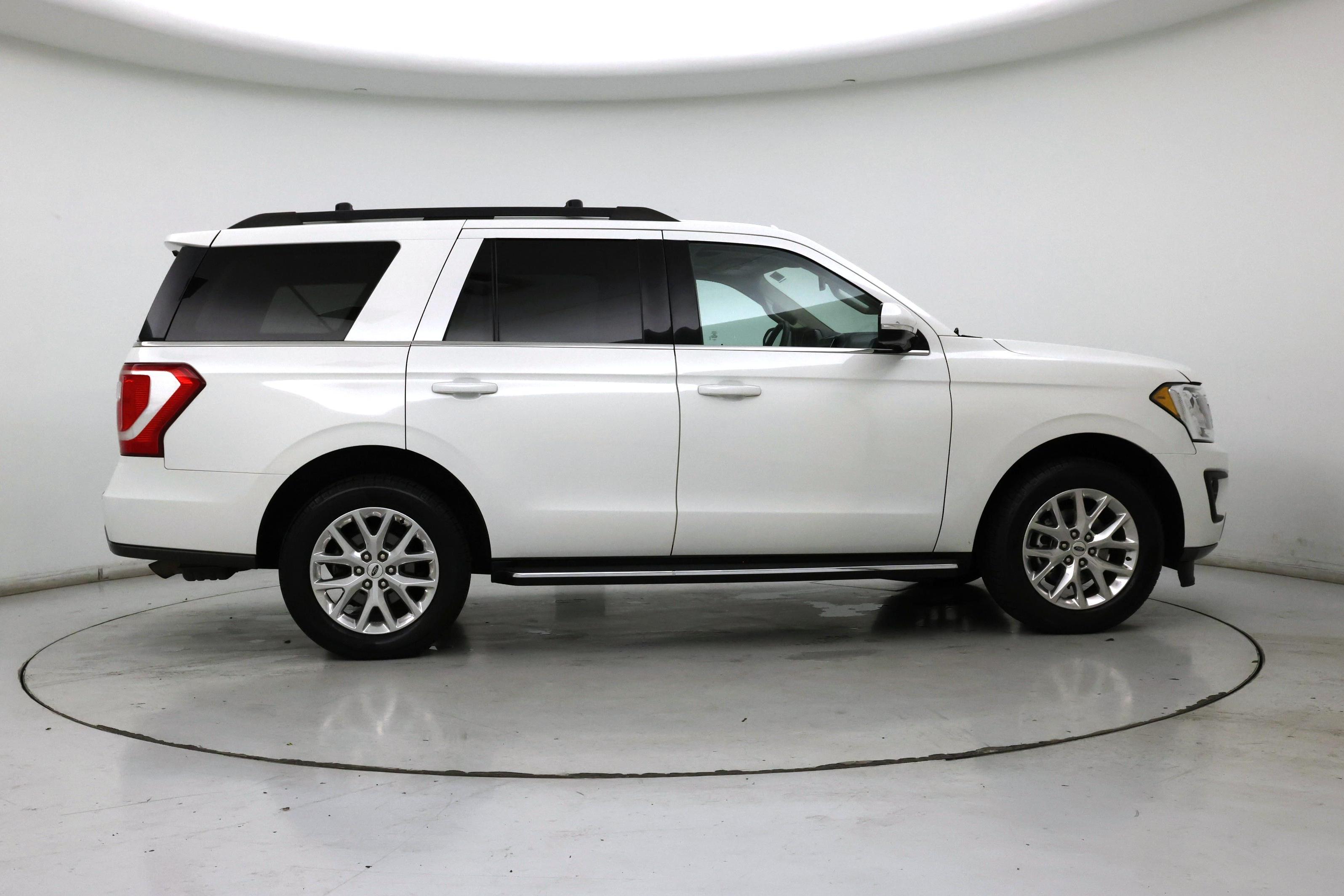 Thumbnail: 2020 Ford Expedition - 7