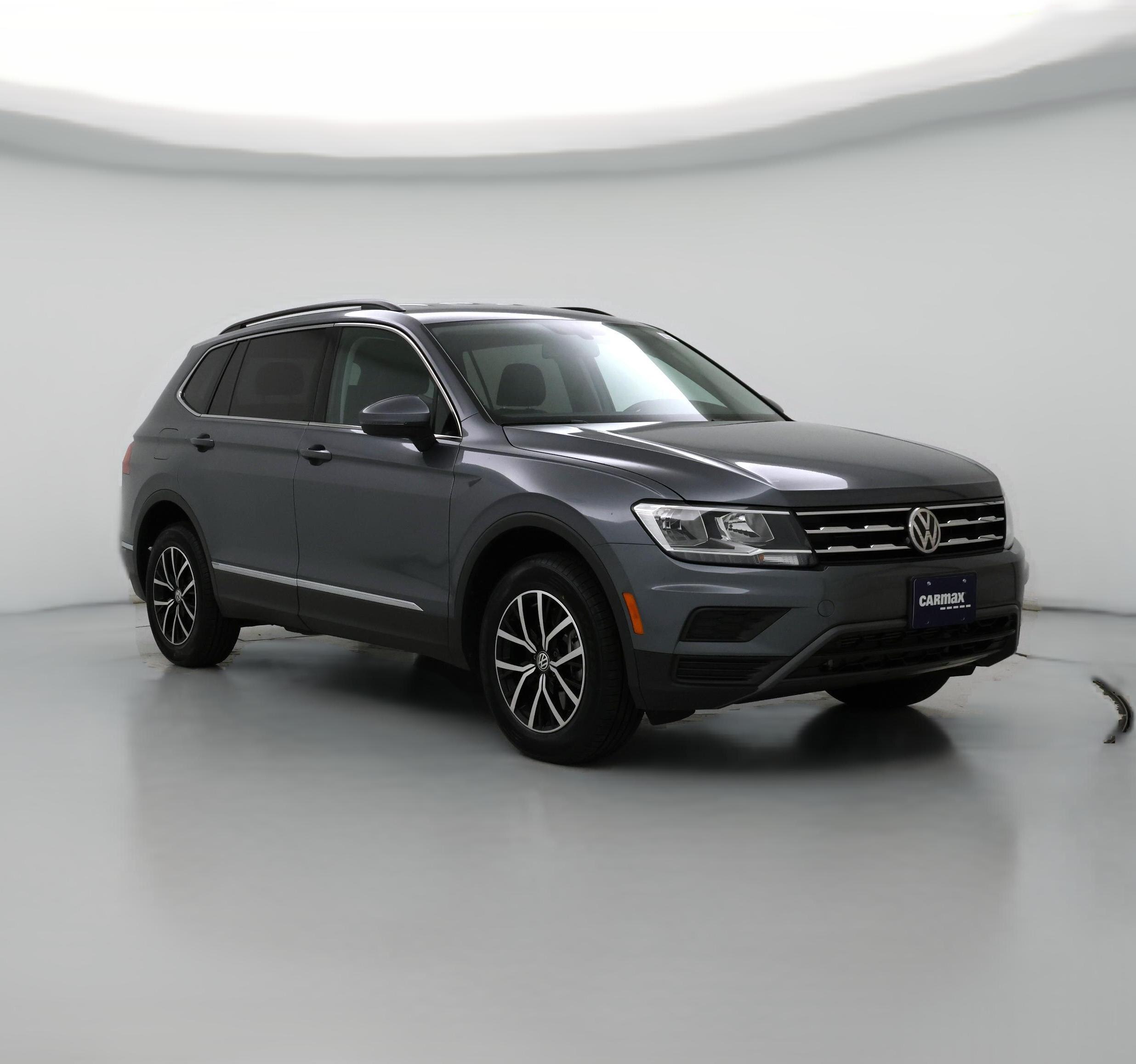 Thumbnail: 2021 Volkswagen Tiguan - 1