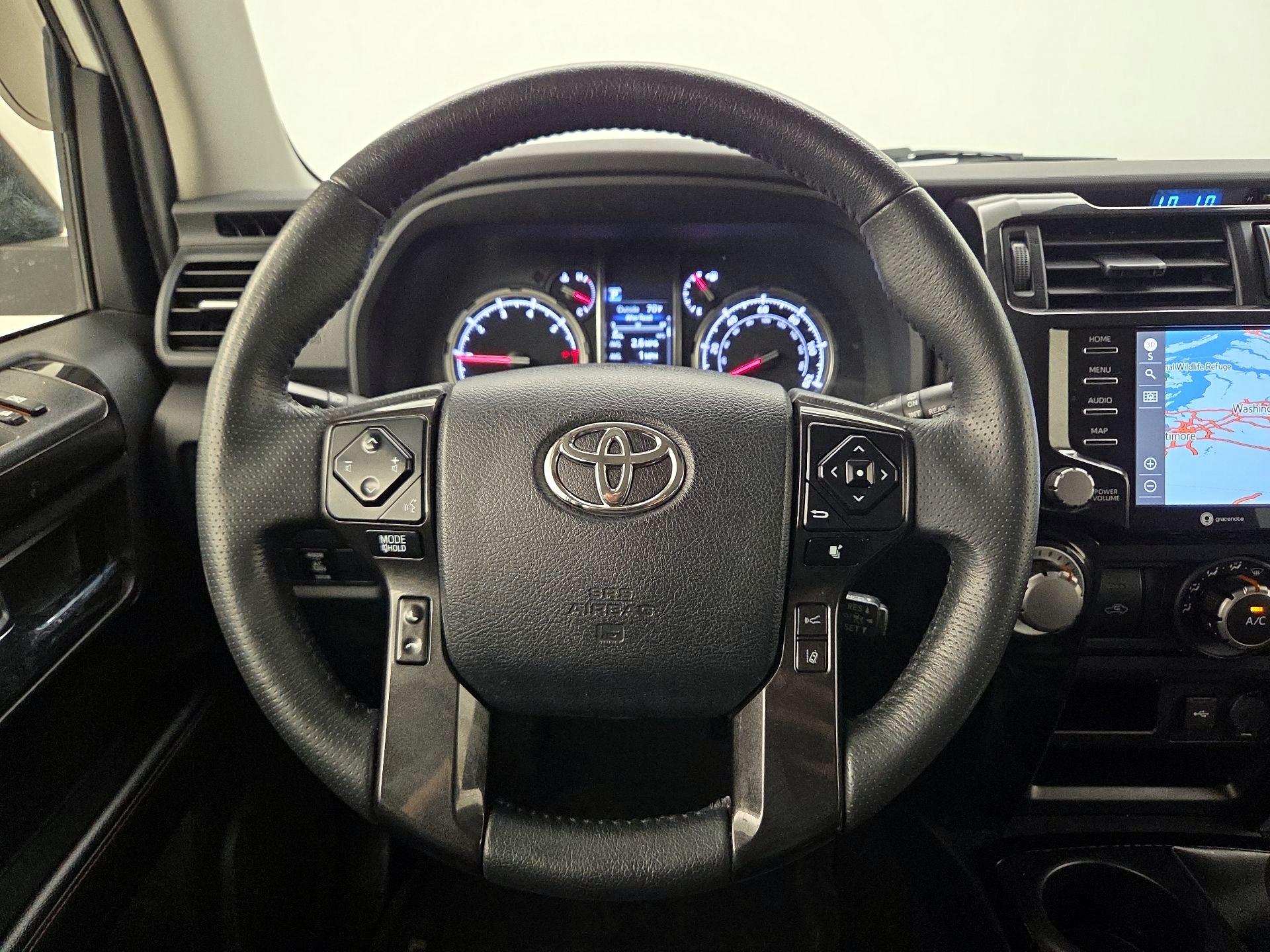 Thumbnail: 2020 Toyota 4Runner - 10