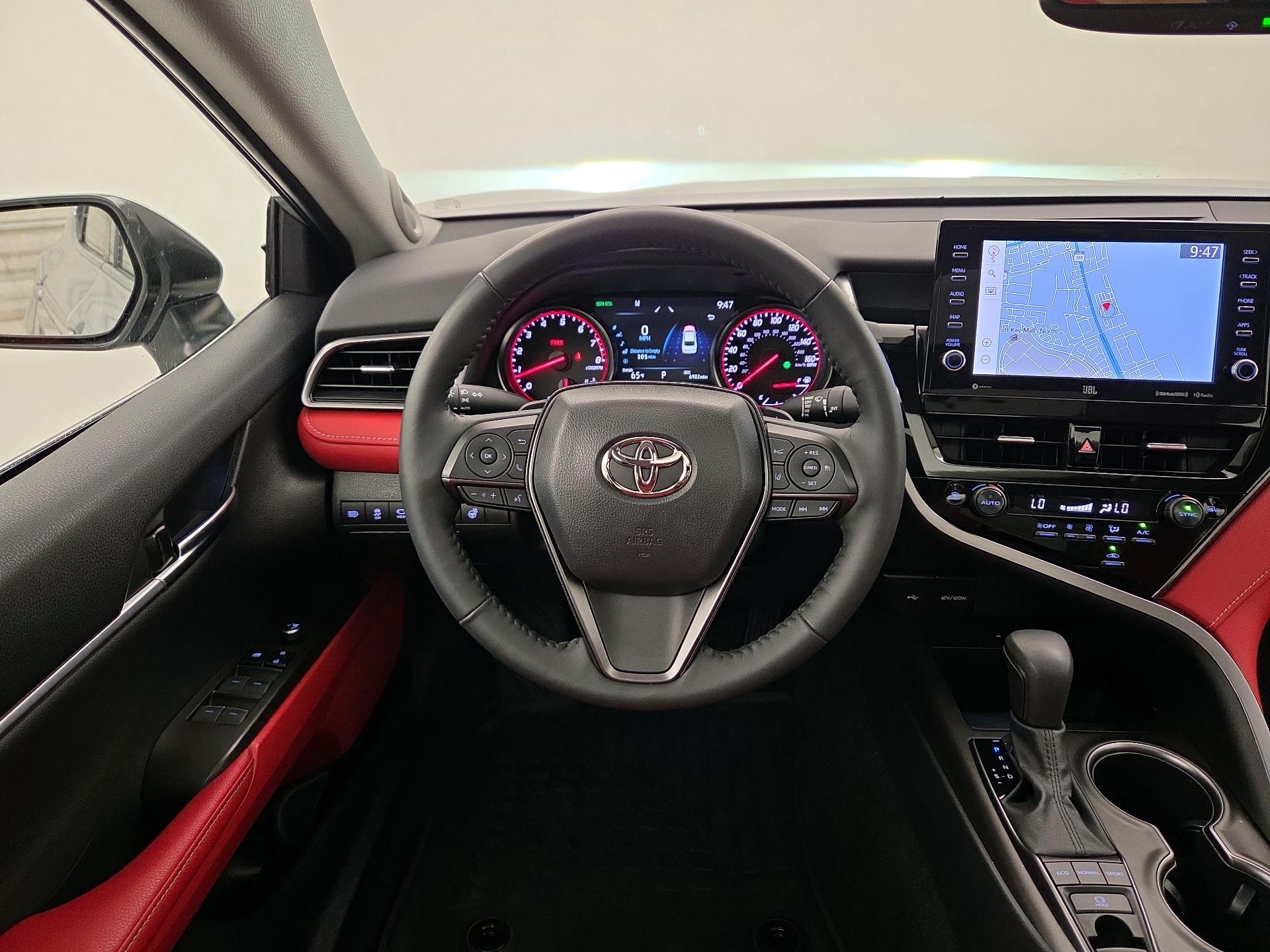 Thumbnail: 2023 Toyota Camry - 10