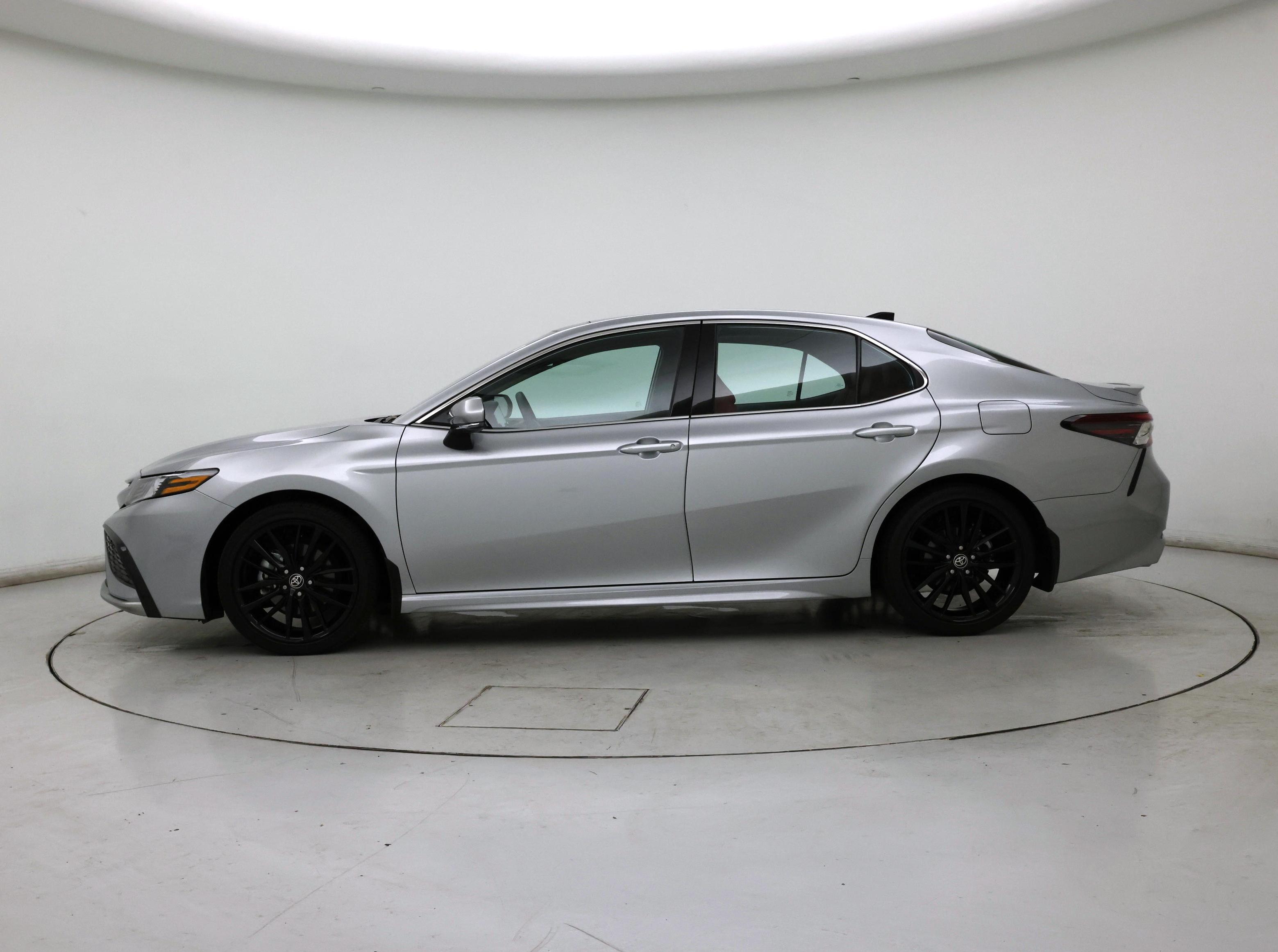 Thumbnail: 2023 Toyota Camry - 3