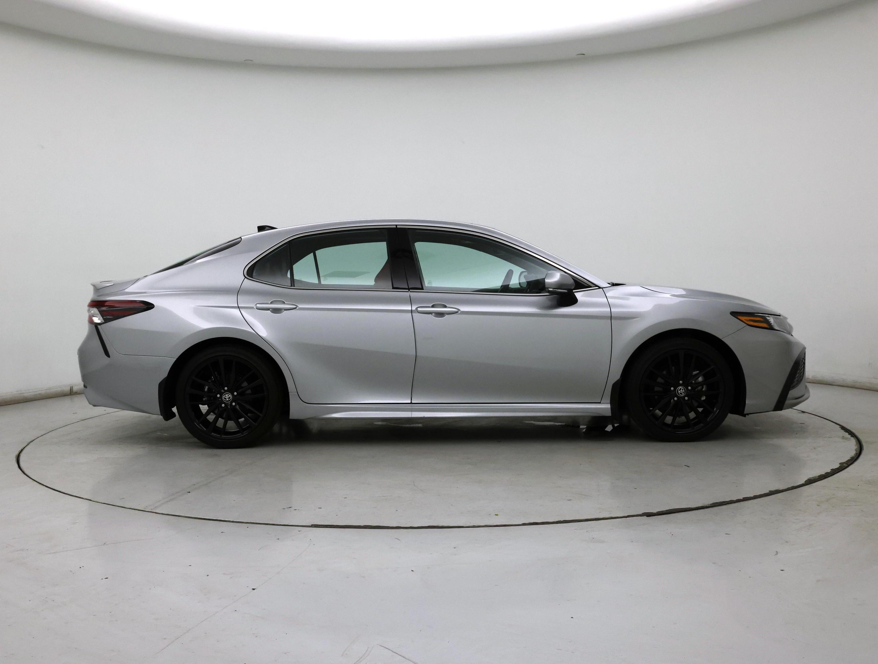Thumbnail: 2023 Toyota Camry - 7