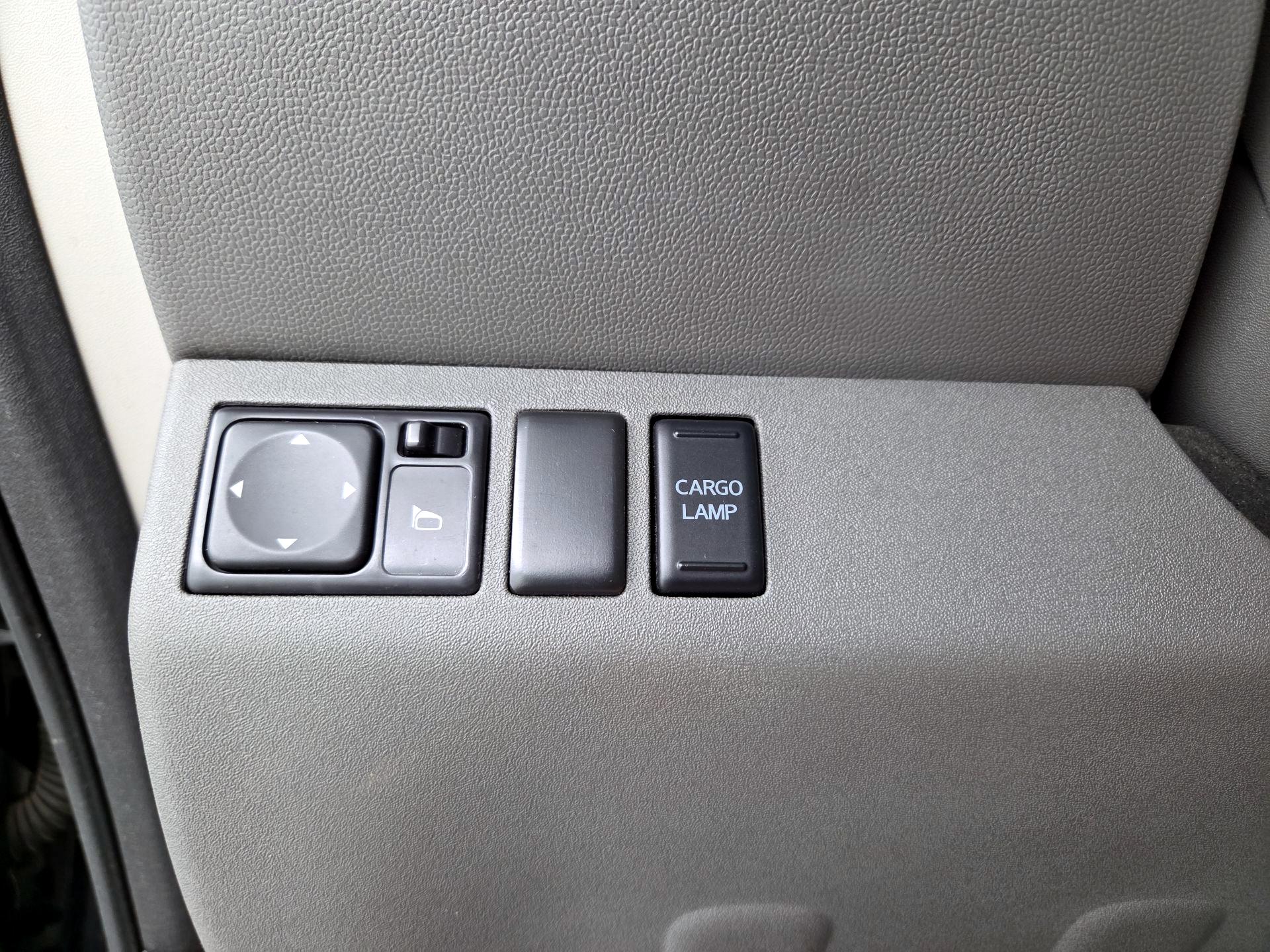 Thumbnail: 2015 Nissan Frontier - 13
