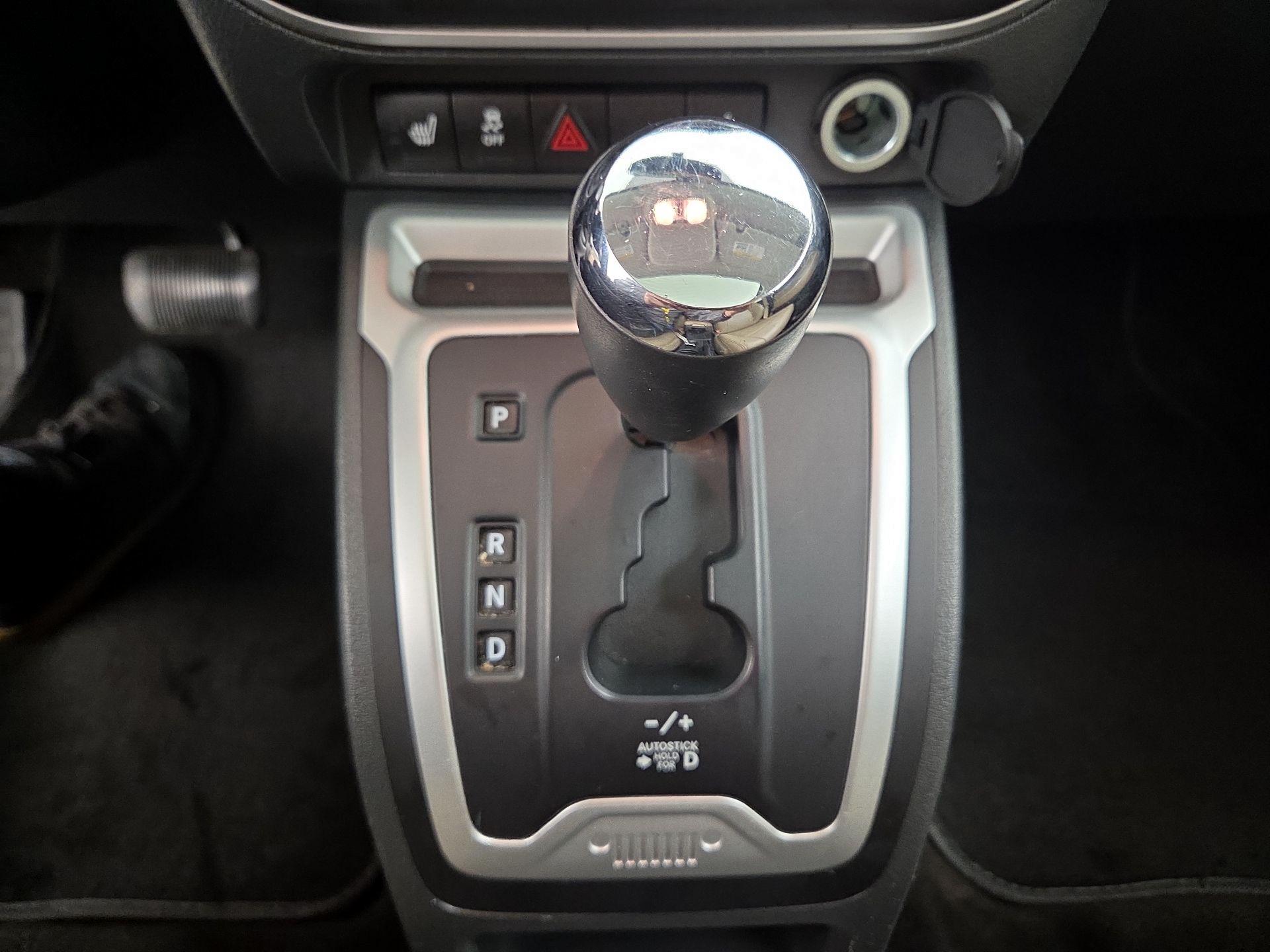 Thumbnail: 2016 Jeep Compass - 15