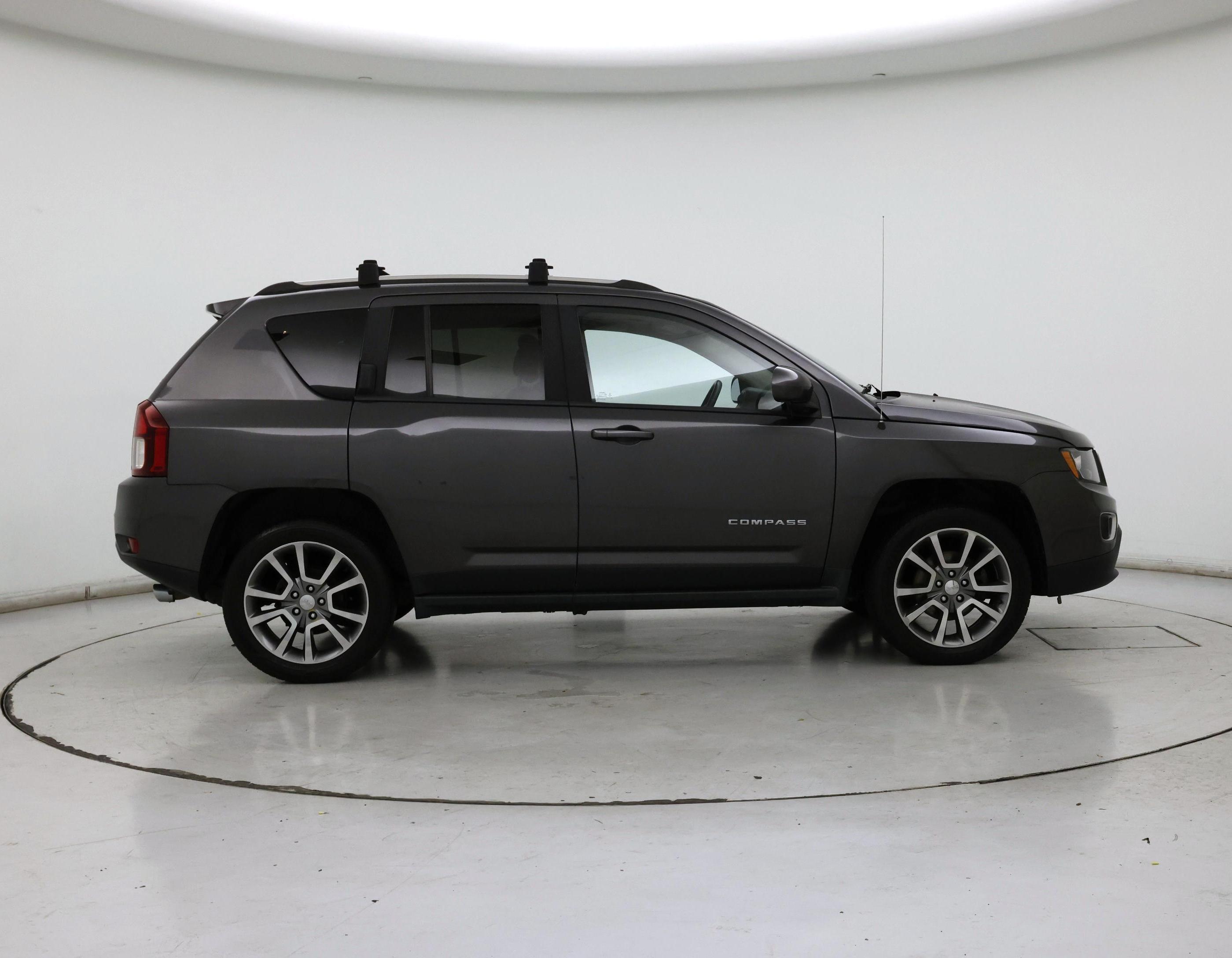 Thumbnail: 2016 Jeep Compass - 7