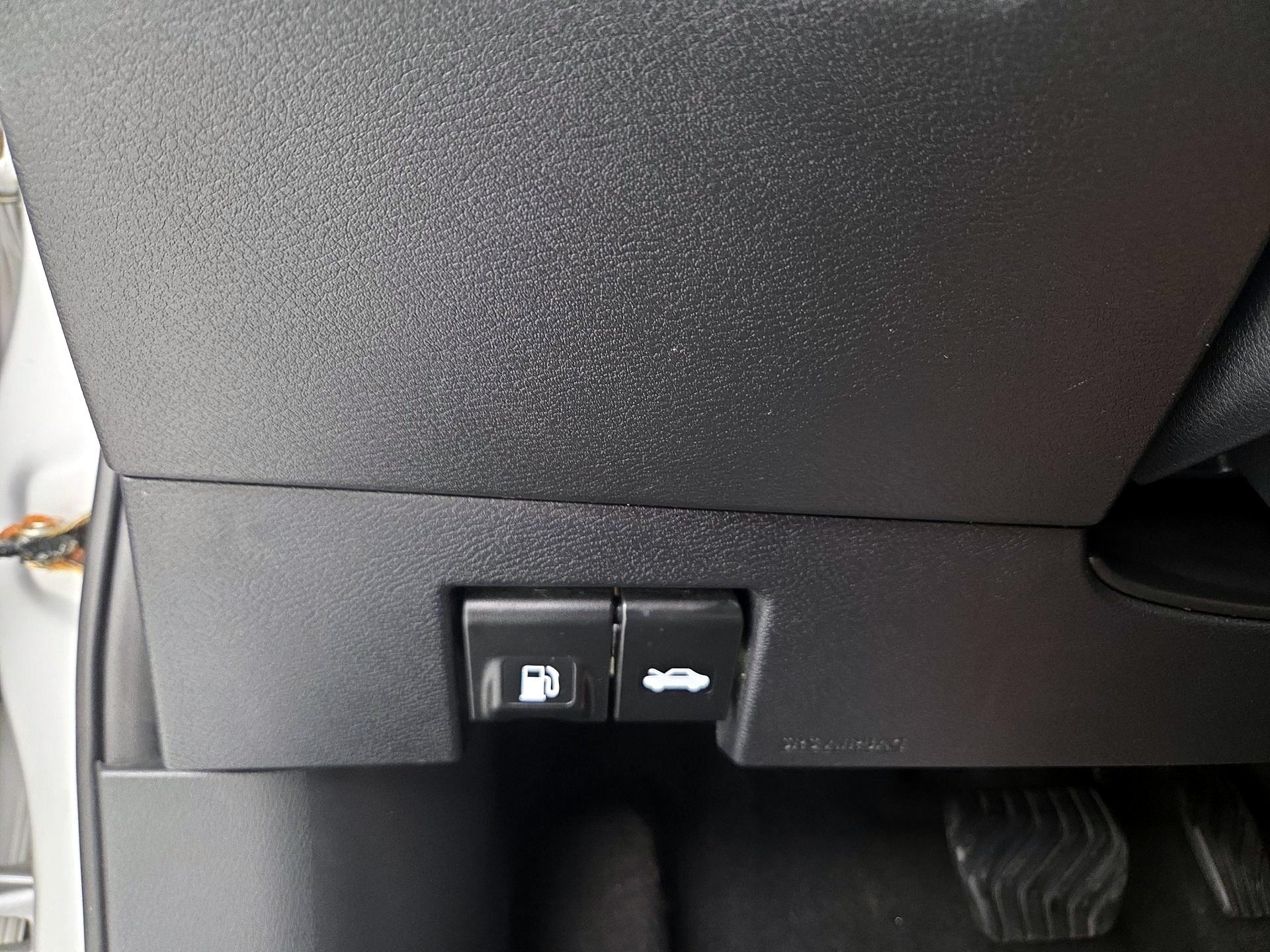 Thumbnail: 2021 Nissan Versa - 13