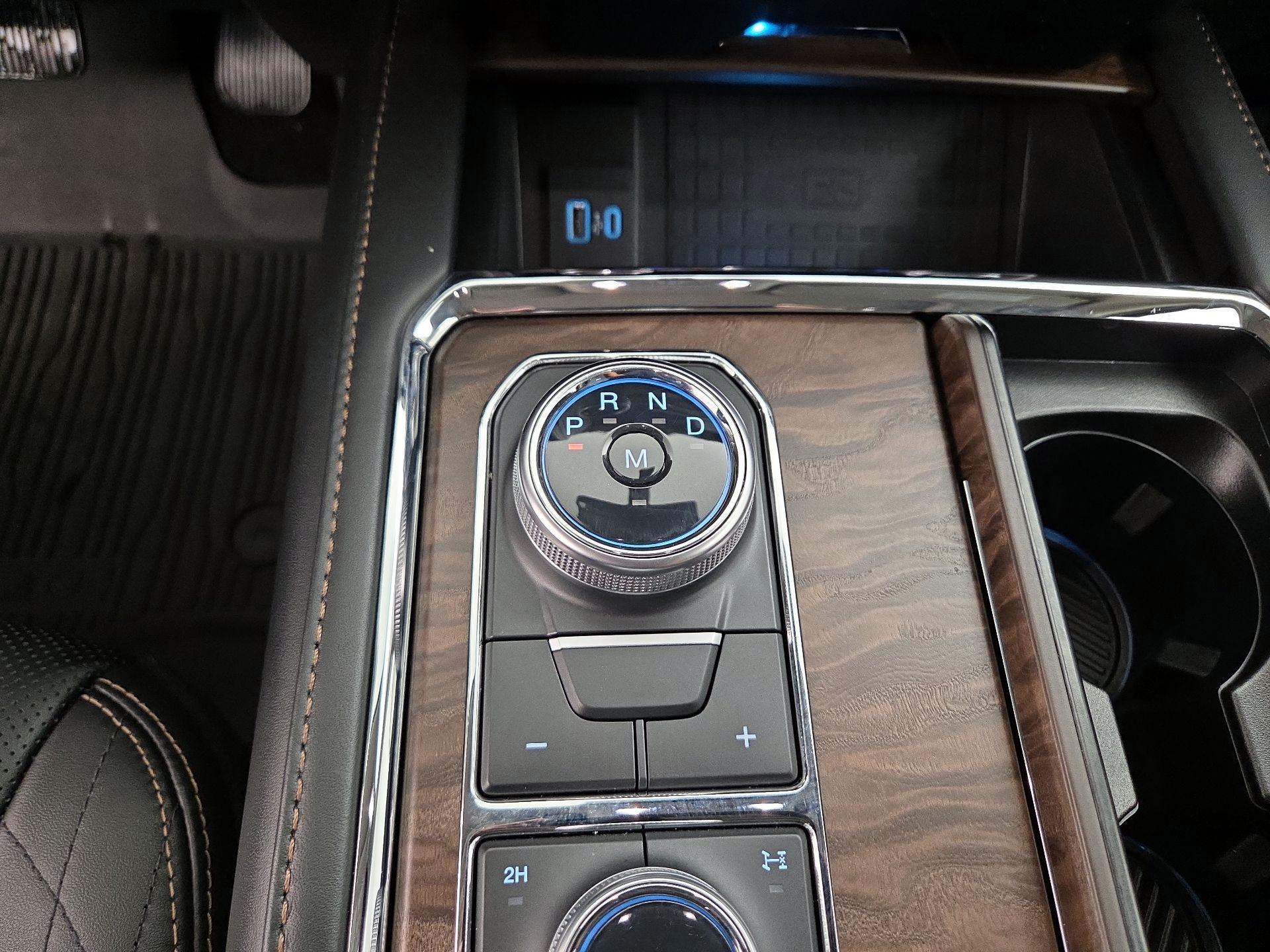 Thumbnail: 2020 Ford Expedition - 18