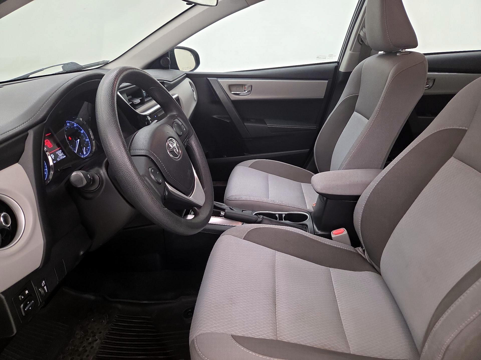 Thumbnail: 2018 Toyota Corolla - 11